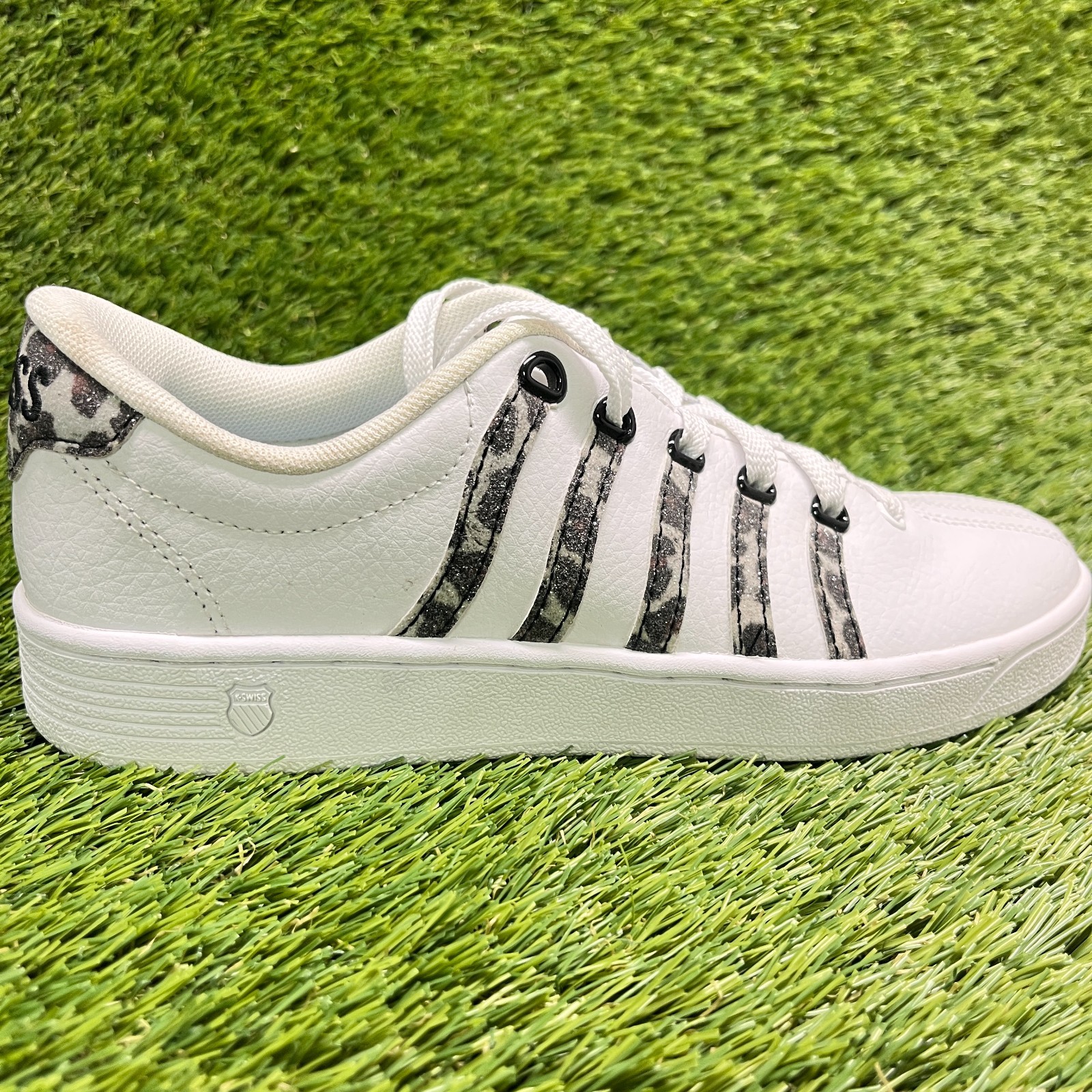 K-Swiss Court Pro II Leopard Womens Size 7 White Black Athletic Shoes Sneakers