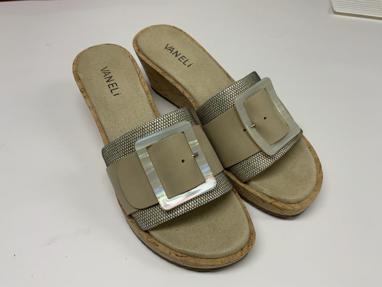 Vaneli Women’s Slip On Wedge Cork Sandals Size 7M Tan with “Pearl” Buckle