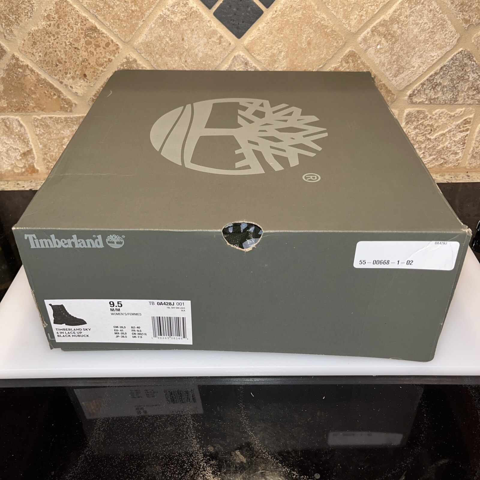 Timberland Sky 6 Inch Lace Up Platform Boots Black Nubuck Women 9.5 NIB TB0A428J