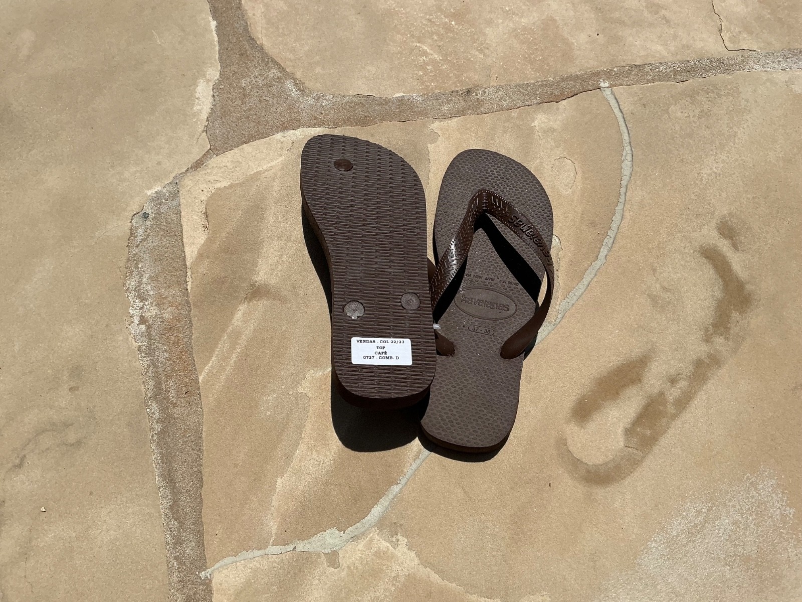 Havaianas – Unisex Top flip-flops in seven different colors 7/8W 6/7 M