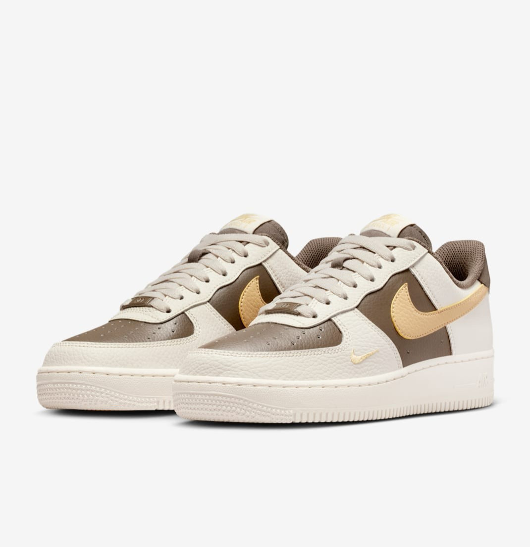 NIKE Women’s Air Force 1 ’07 LV8 IR0796-030 Phantom Ironstone Sesame