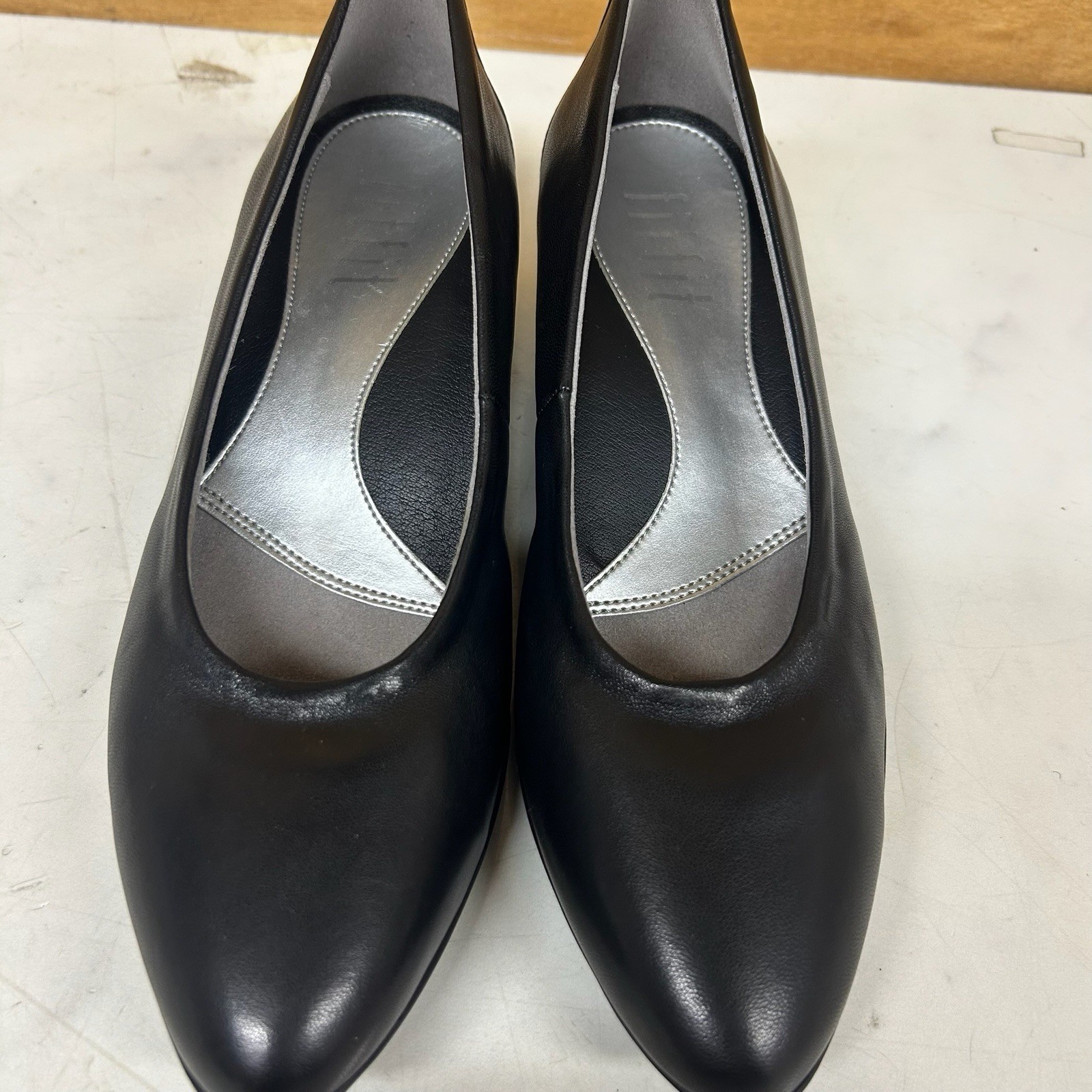 fitfit Women’s Low Heel Black Pumps Size 24.0cm With Box Shoehorn Used