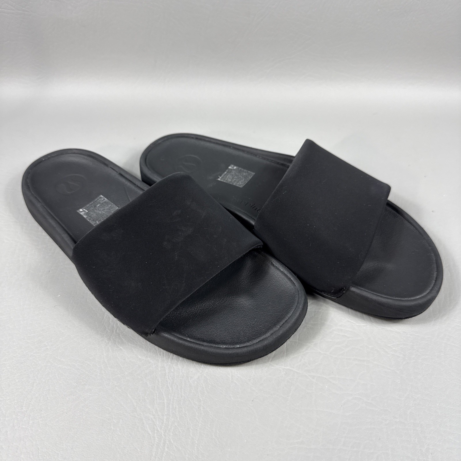 Lululemon Restfeel Recovery Slides Slip On Sandals Black Womens Size 8 Athletic