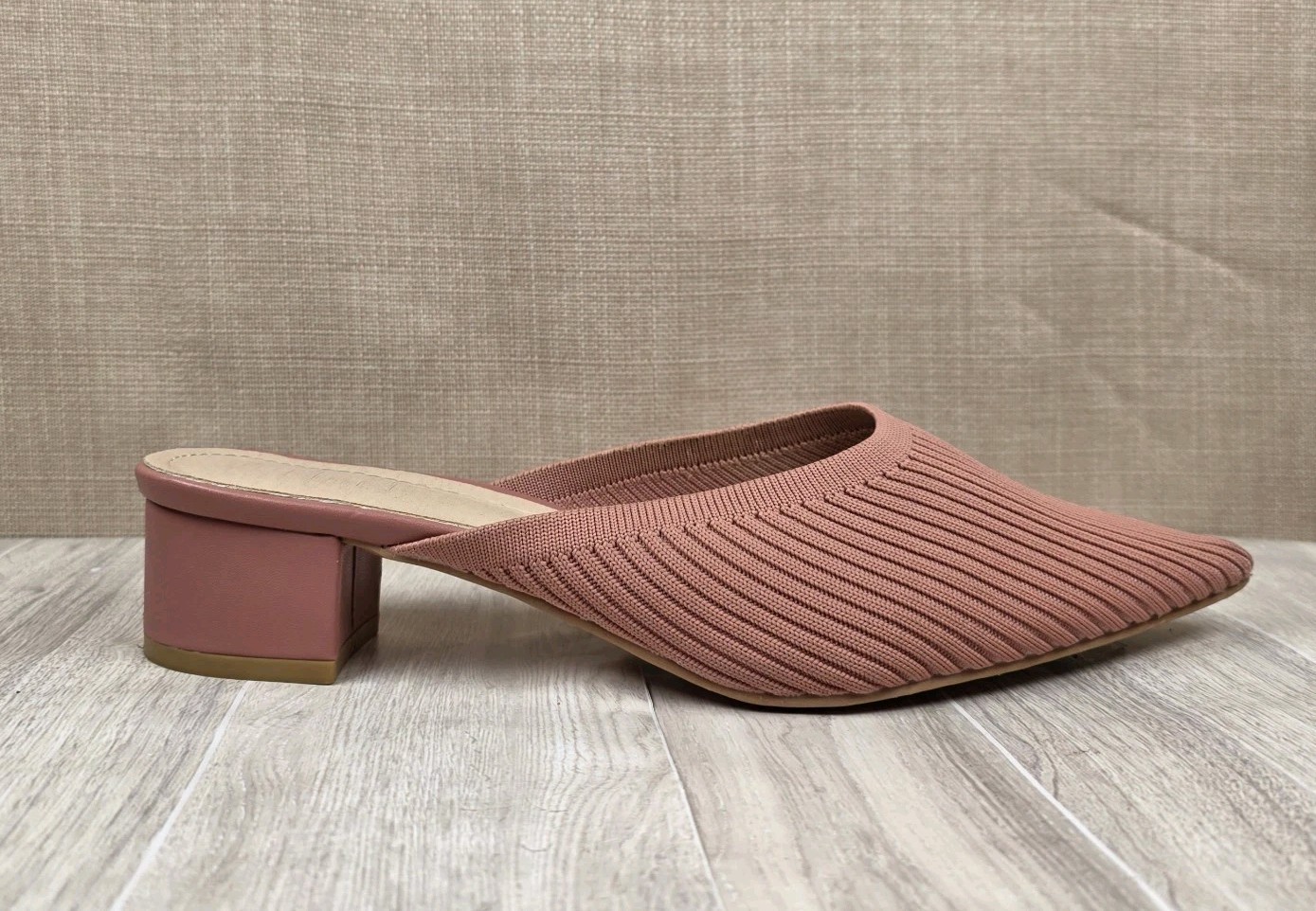 TIJN Women’s Size 9 Pointed Toe Coral Pink Mules Chunky Heel Life Is Art Shoes