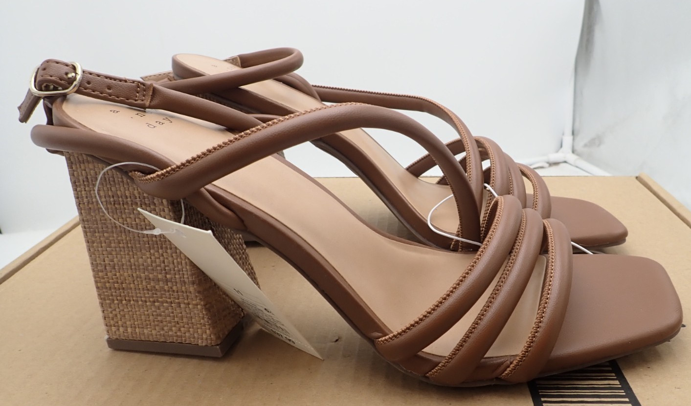 A New Day Katana Brown Block Heeled Sandals Sizes 8, 10, & 11 NEW!