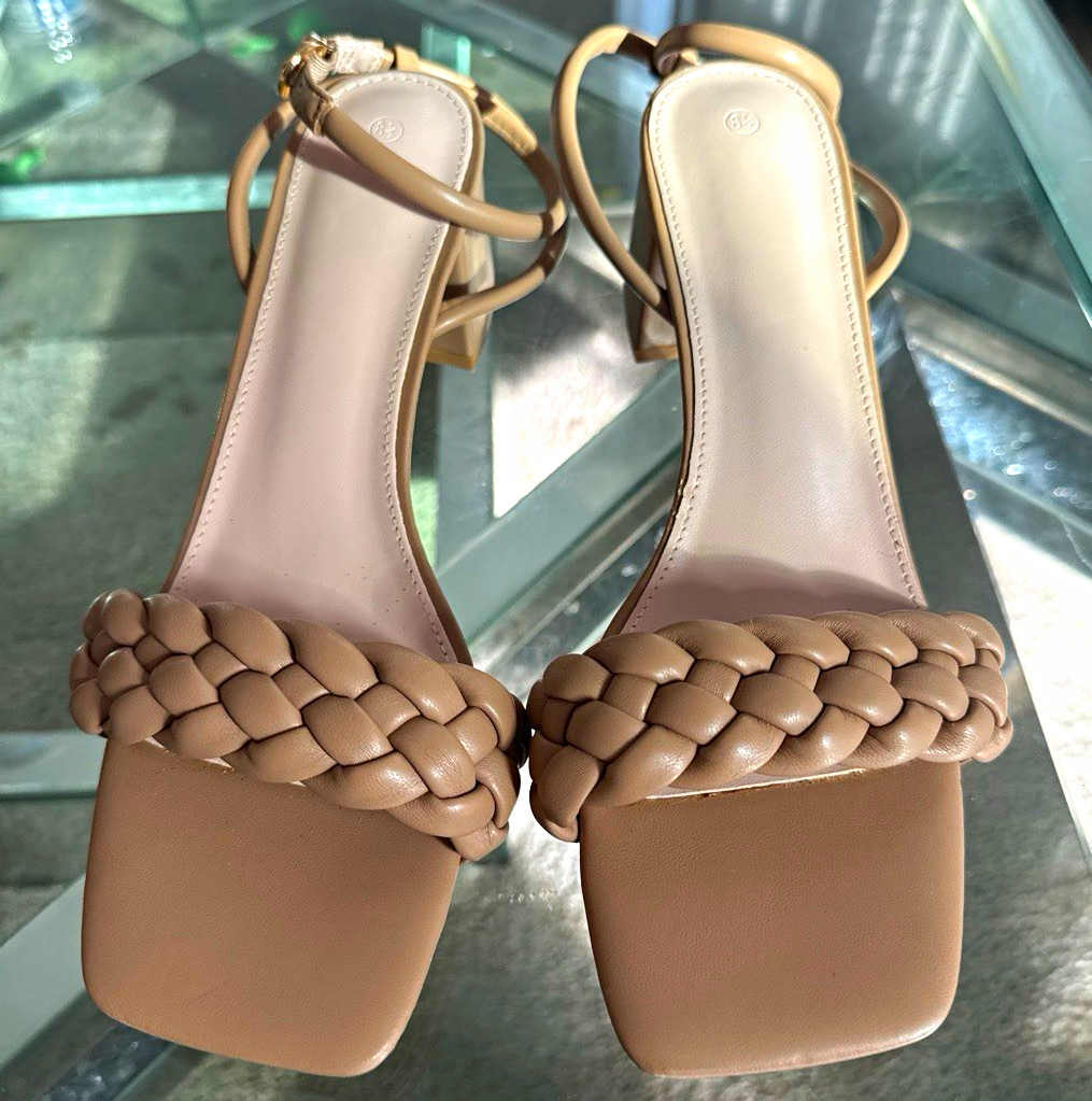 Women’s Beige Braided Strappy Block Heel Sandals Square Toe Ankle Strap 8.5