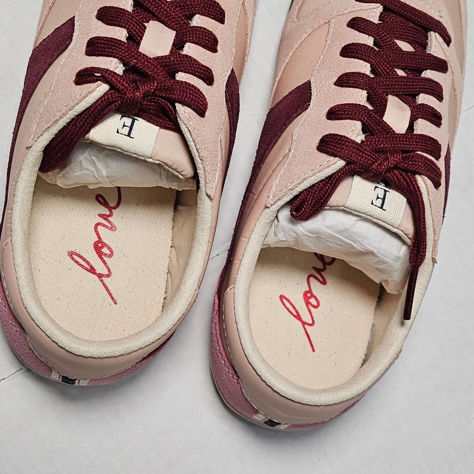 ED Ellen DeGeneres Ellert Peony Pink Suede Low Top Sneakers Size 6.5