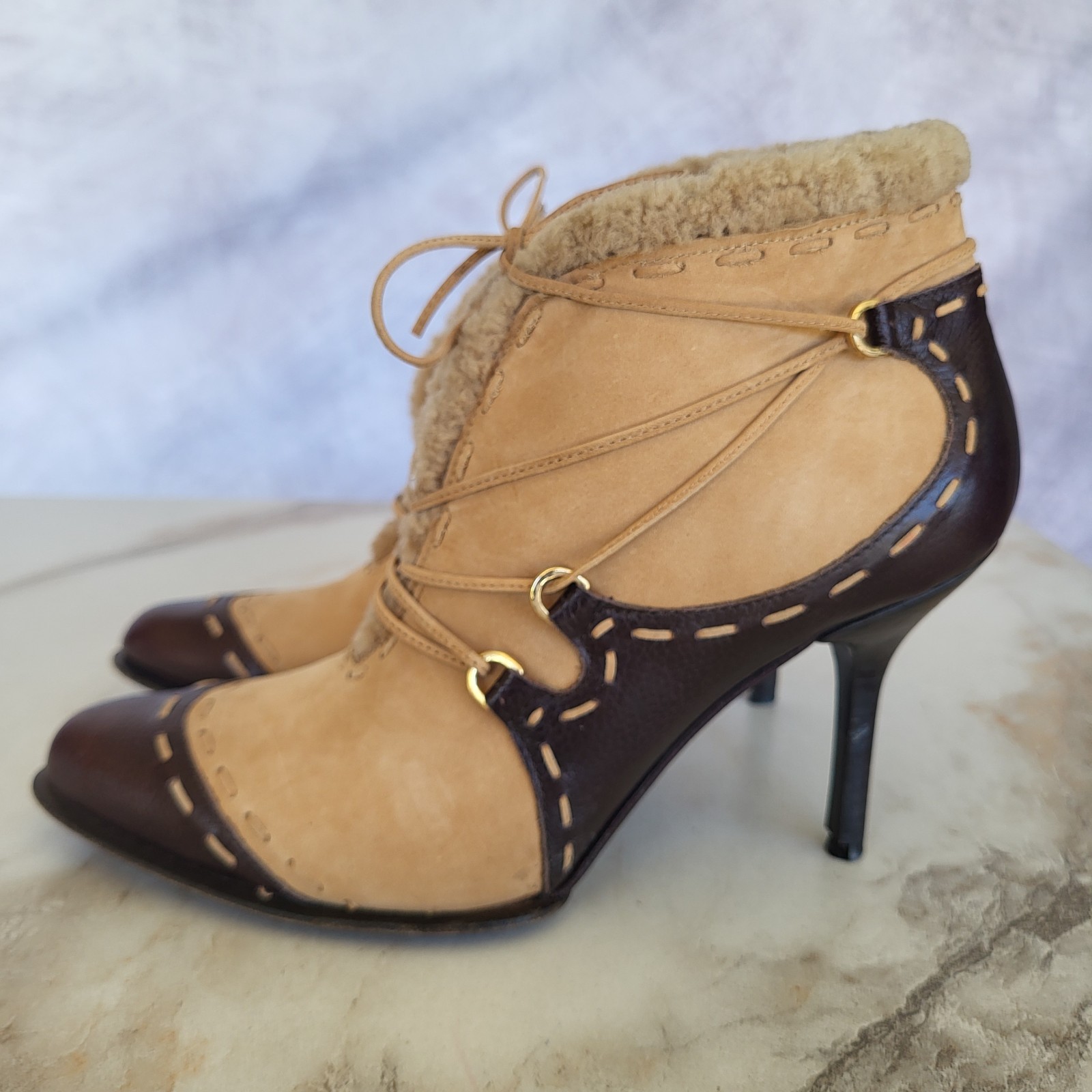 Michelle K Size 37.5/7.5 Shearling Ankle Booties Heels Tan Brown Whipstitch