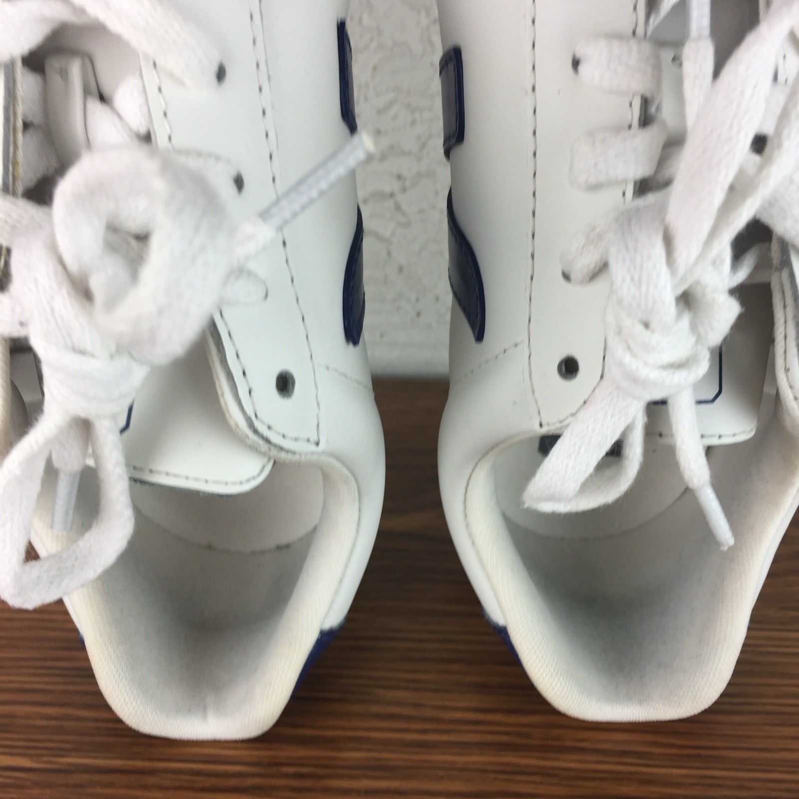 Veja Womens Esplar Leather Sneakers White/Blue US 8.5/ EU 40 Lace -Up Trainers