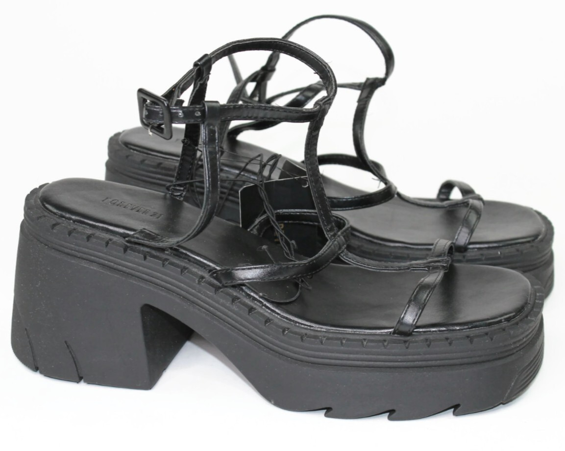 Forever 21 Black Chunky Lug-Sole Platform Sandals Shoes Sz 8 Gothic Retro Women