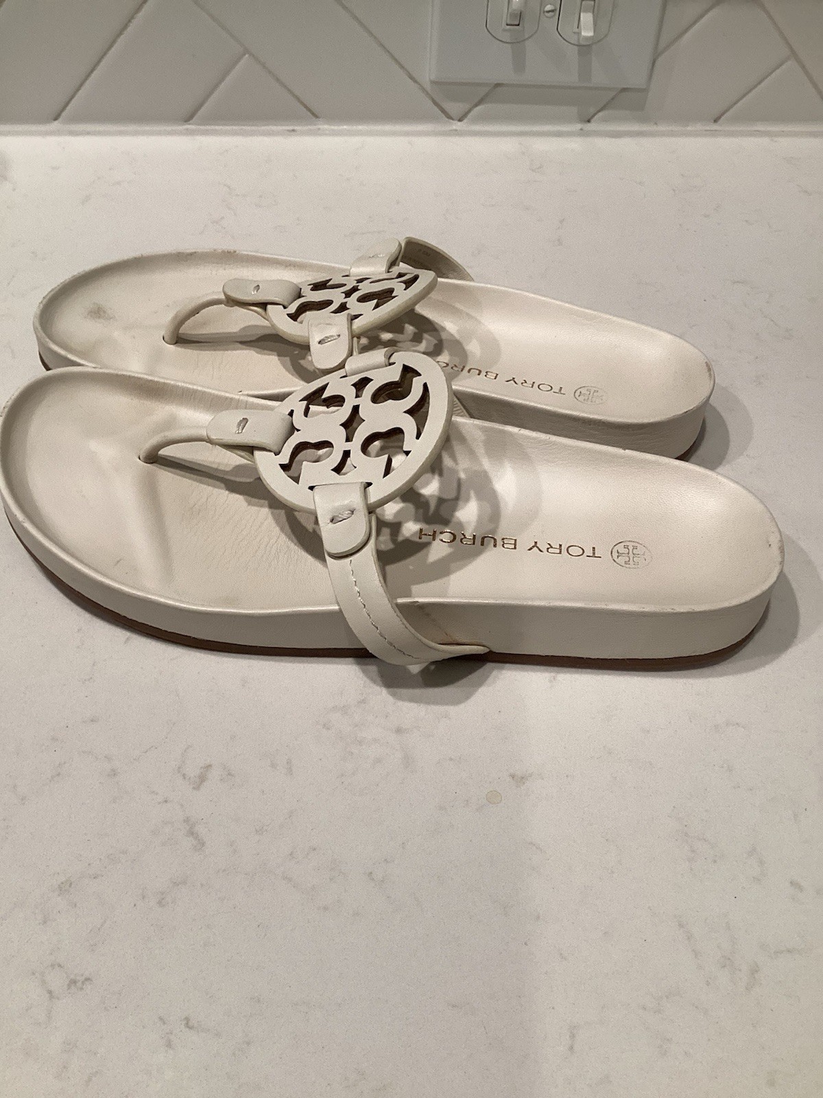Tory Burch Miller Cloud Sandals Size 8 1/2 Cream Off-White