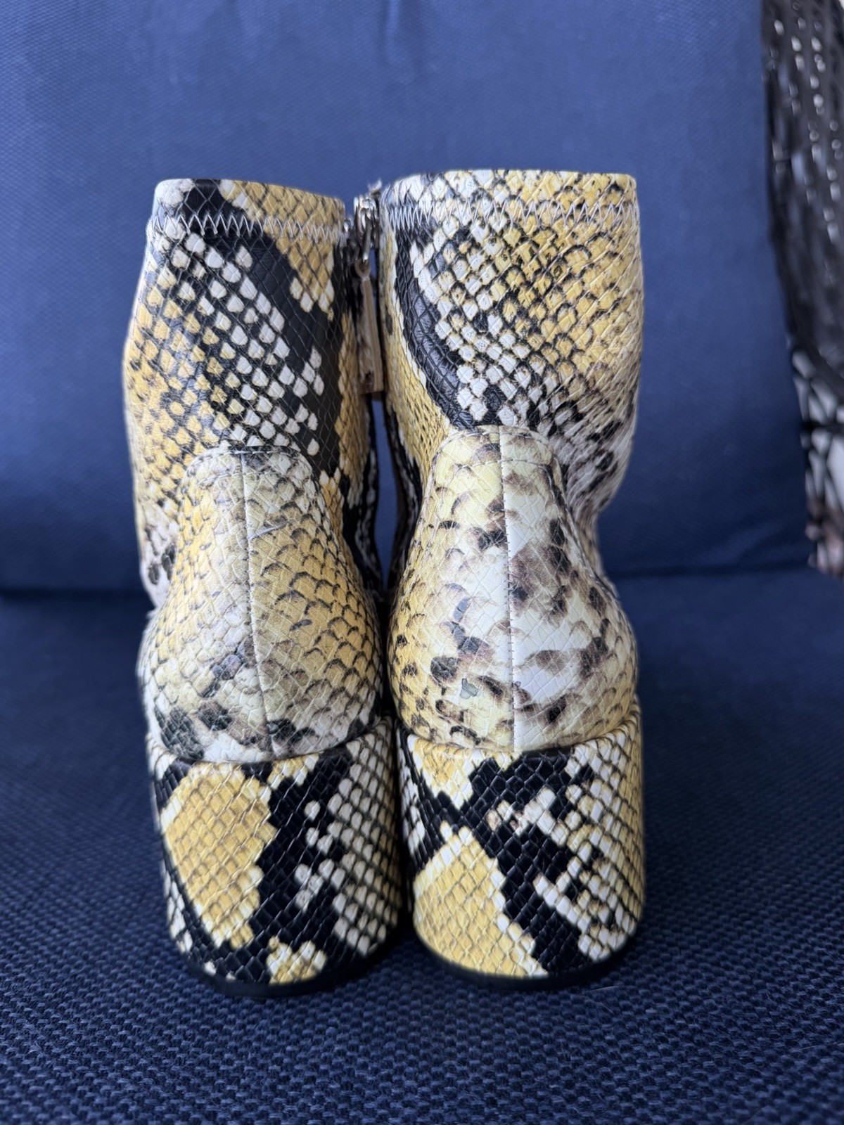 Aldo Snakeskin Ankle Boots 6.5 Western Chunk Heel Side Zip Statement