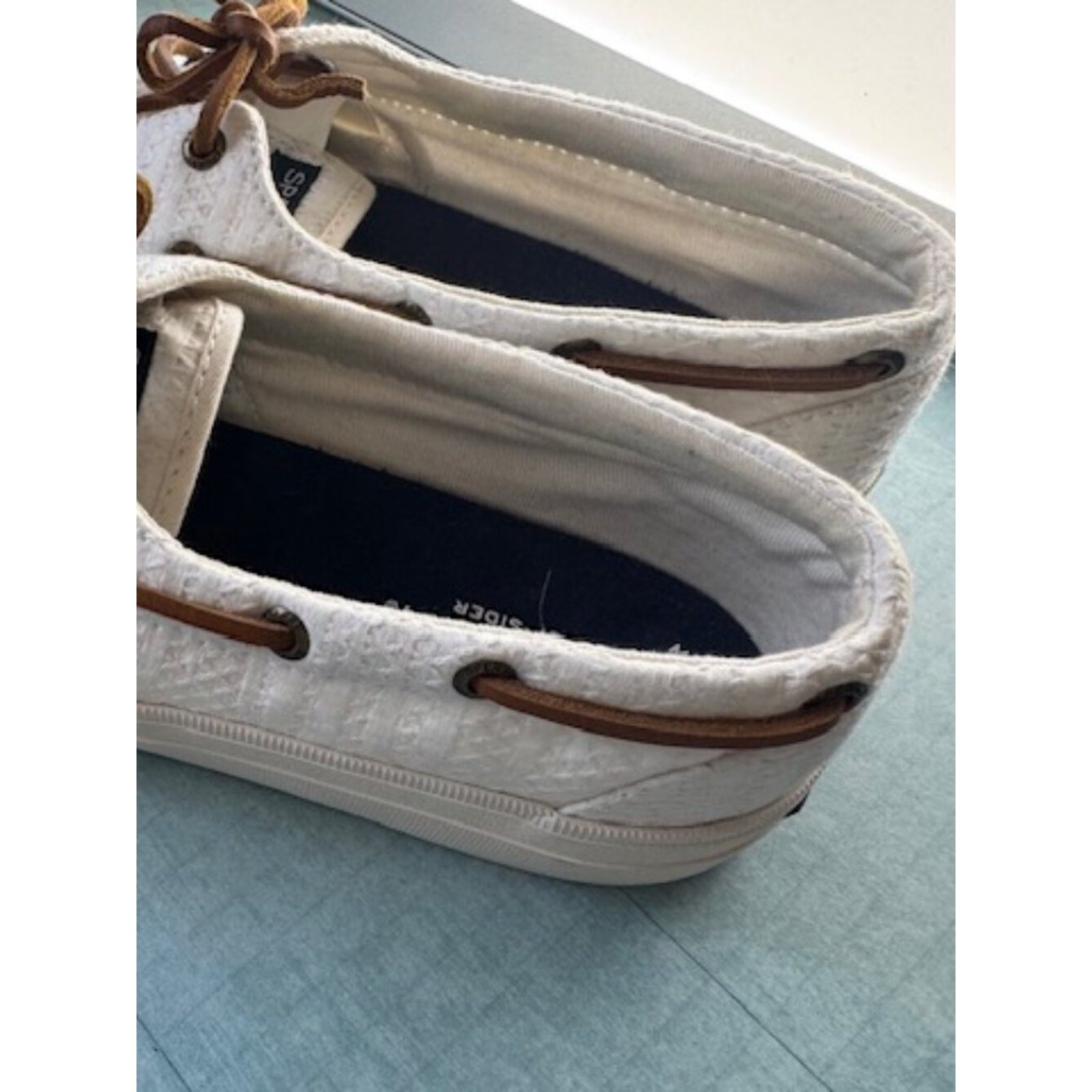 SPERRY Top-Sider White Textured Boat Shoes w/Memory Foam -NEW! Women’s Sz 8