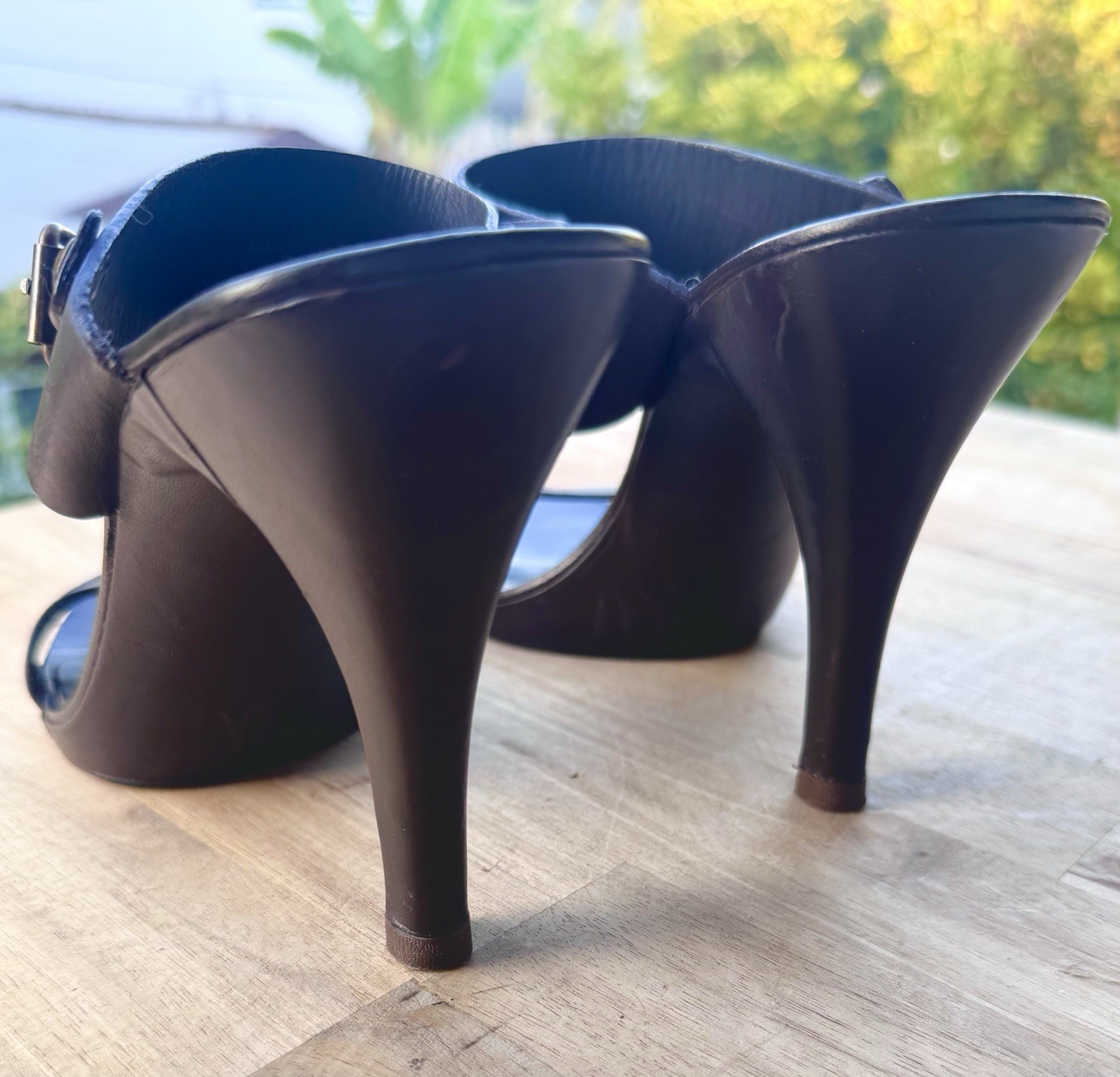 Michael Kors Dark Brown Leather High Heels Brass Hardware Sz7