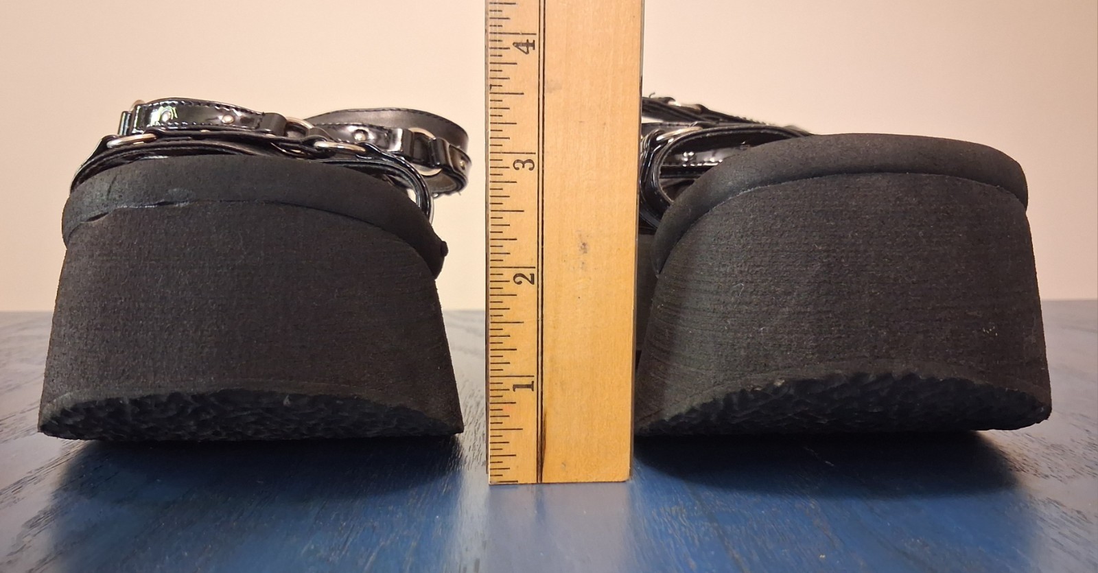 Vintage Y2K Hot Topic Platform Sandals Chunky Wedge Black Strap O-Ring Size 7