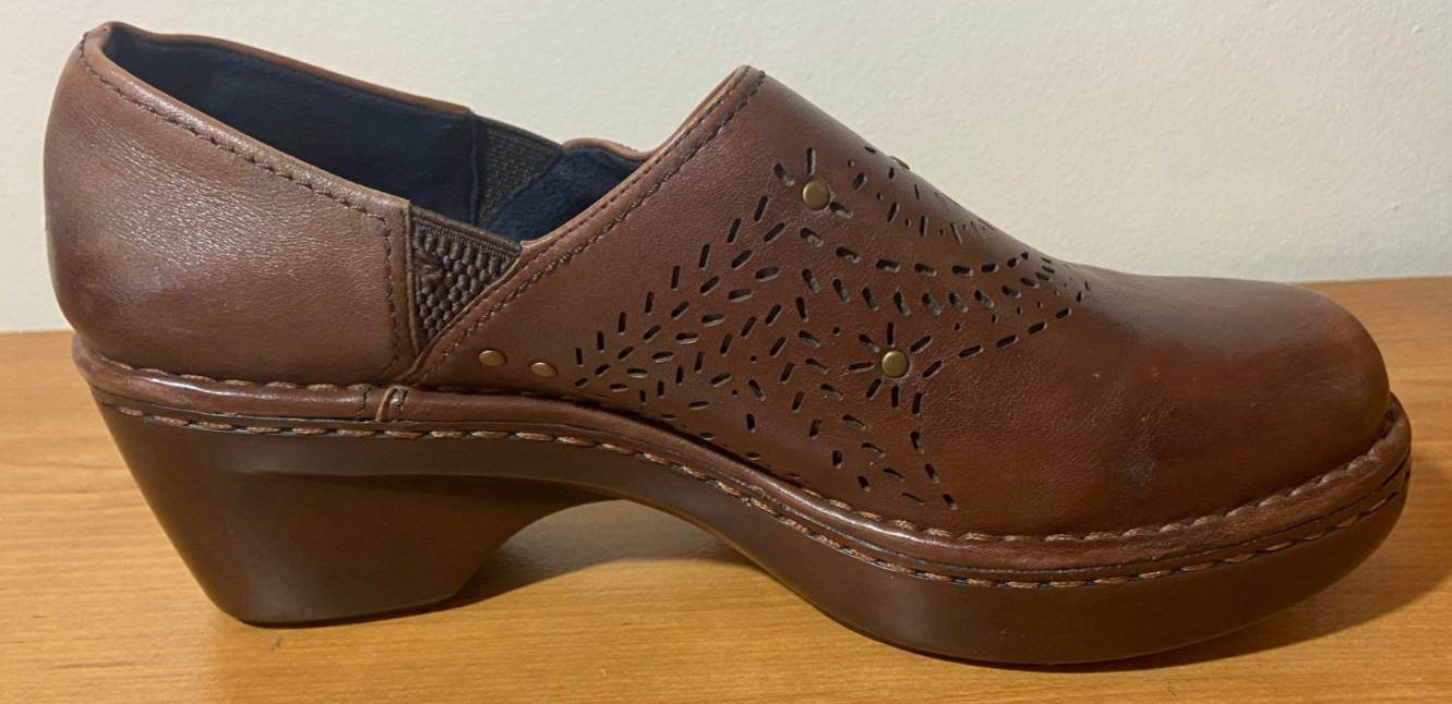 UMBERTO RAFFINI women’s Brown Leather Comfort 2.5″ Heel Comfort Clog Shoe Sze 39