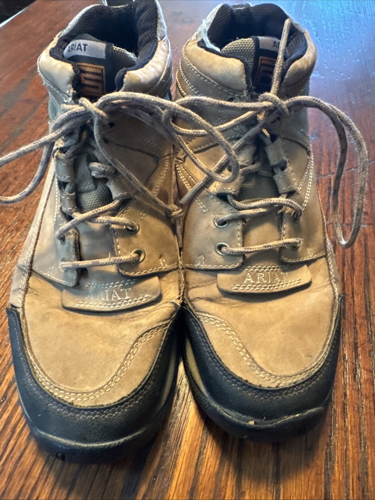 Ariat Terrain ATS Women’s Lace Up Hiking Boots. 8.5 B Style 70024 Outdoor Taupe