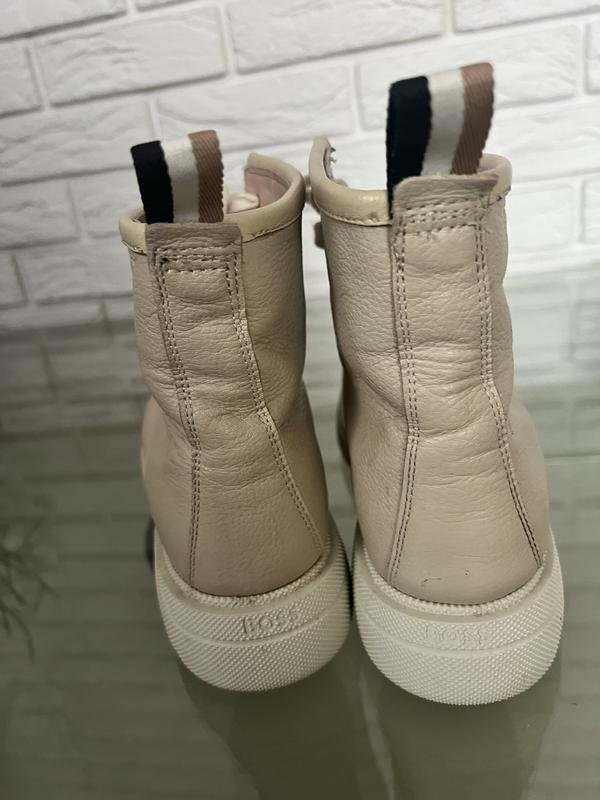 women boss boots beige leather 40