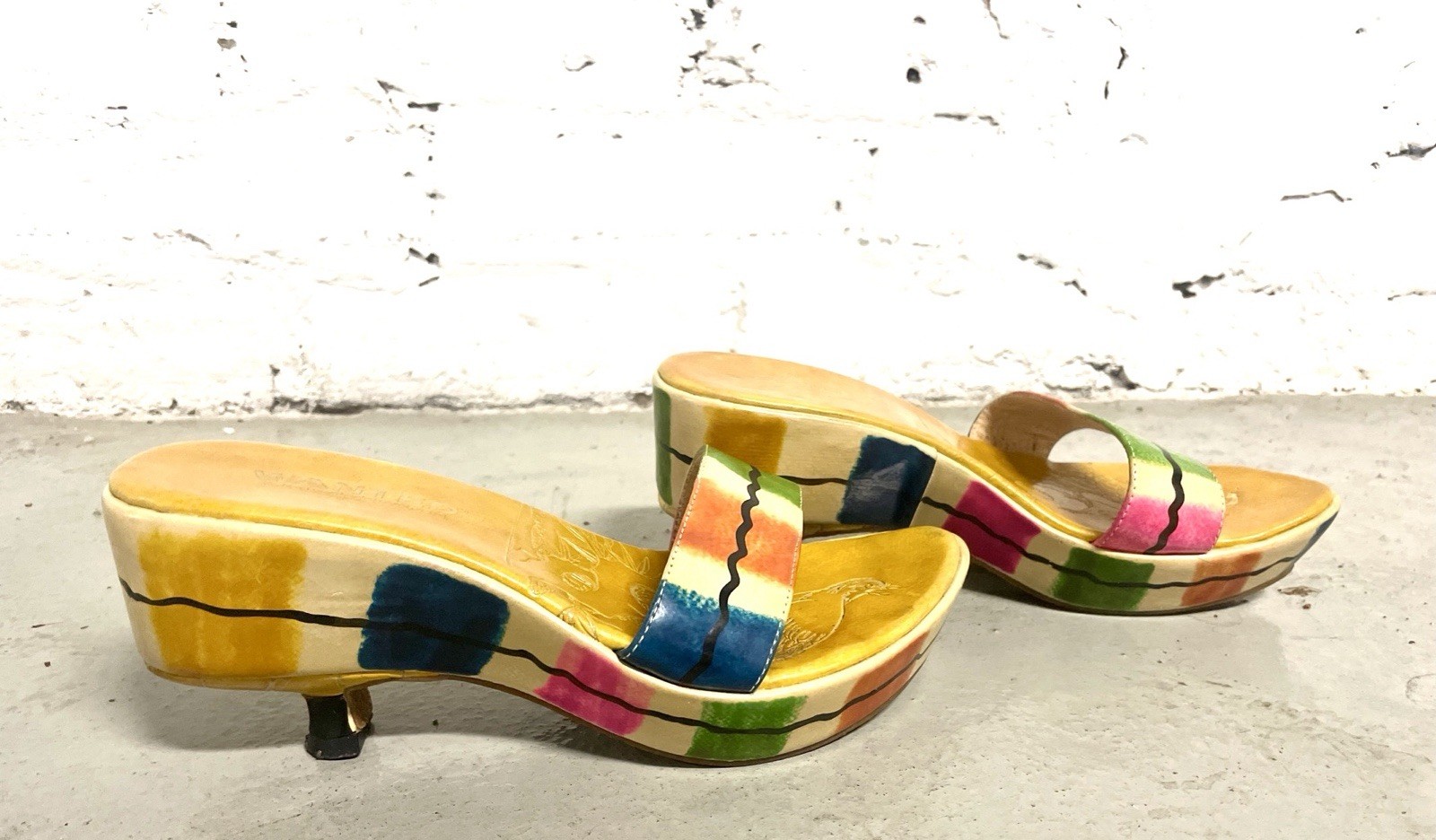 Wanted Bahama Platform Slide Sandals Size 7 Colorful Abstract Art Wedge