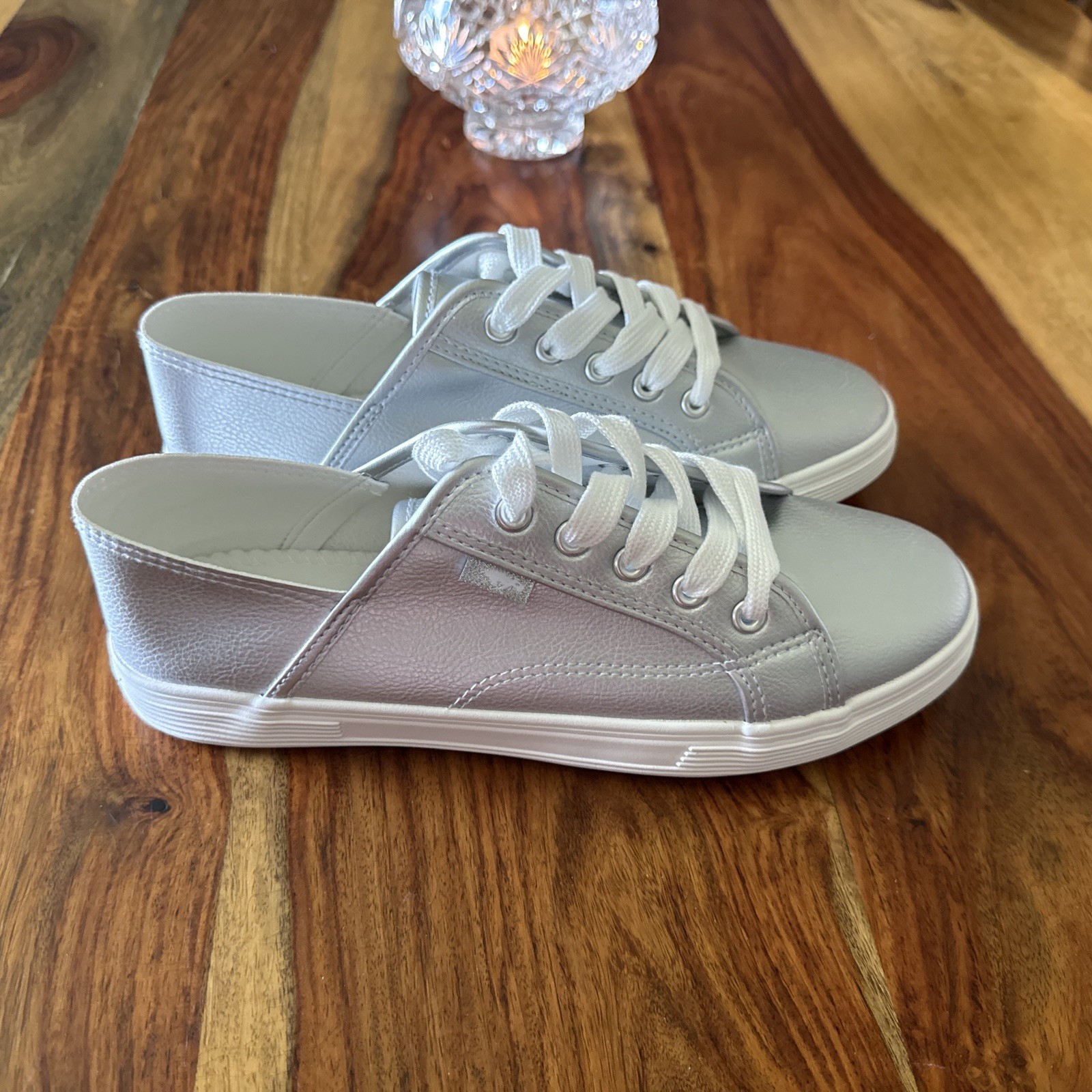 Women’s Rocket Dog Zandragy Silver Zandra Sporty PU Size 9M
