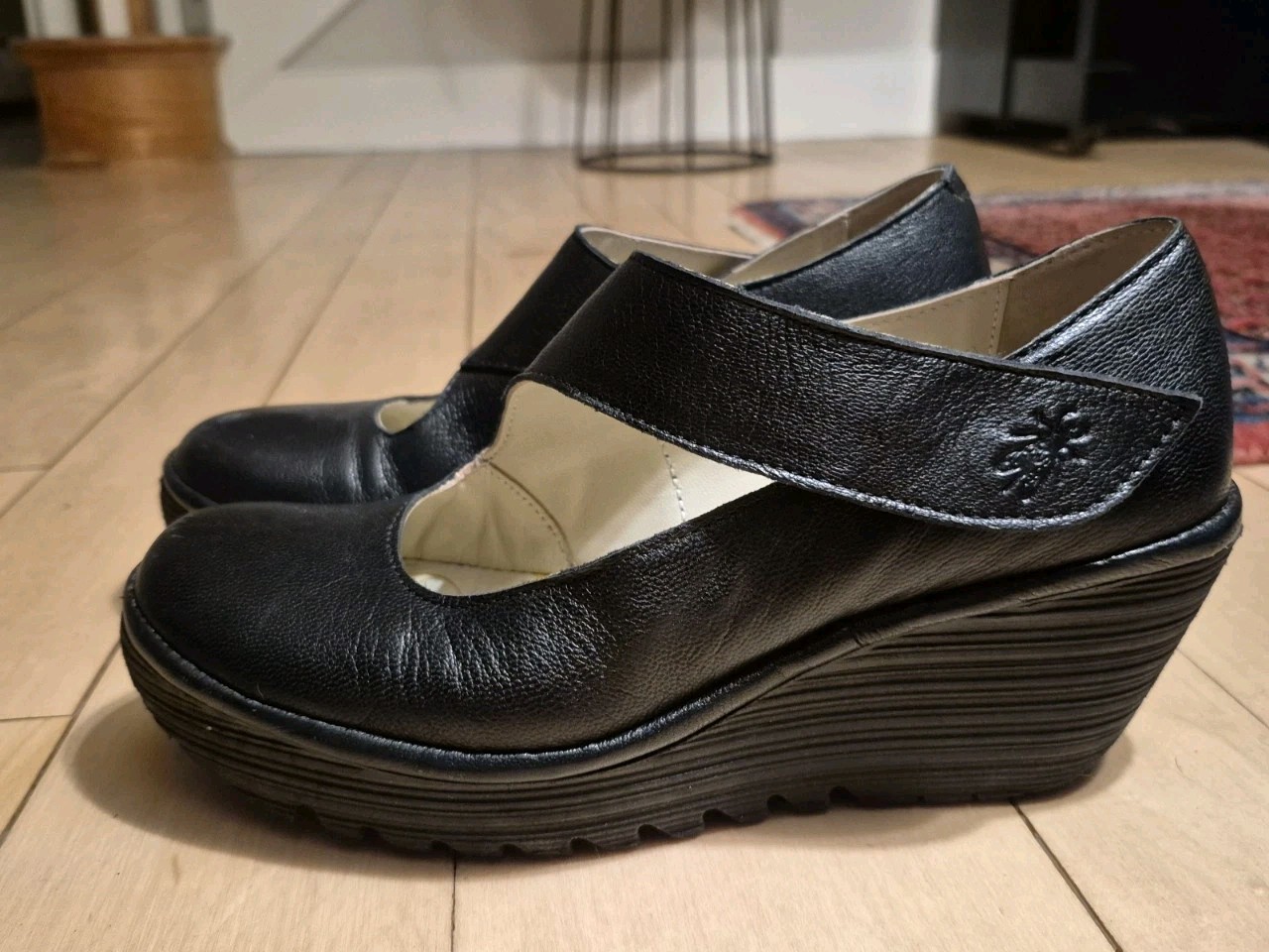 FLY London Women’s Black Leather Mary Jane Comfort Wedge Shoes US 8.5