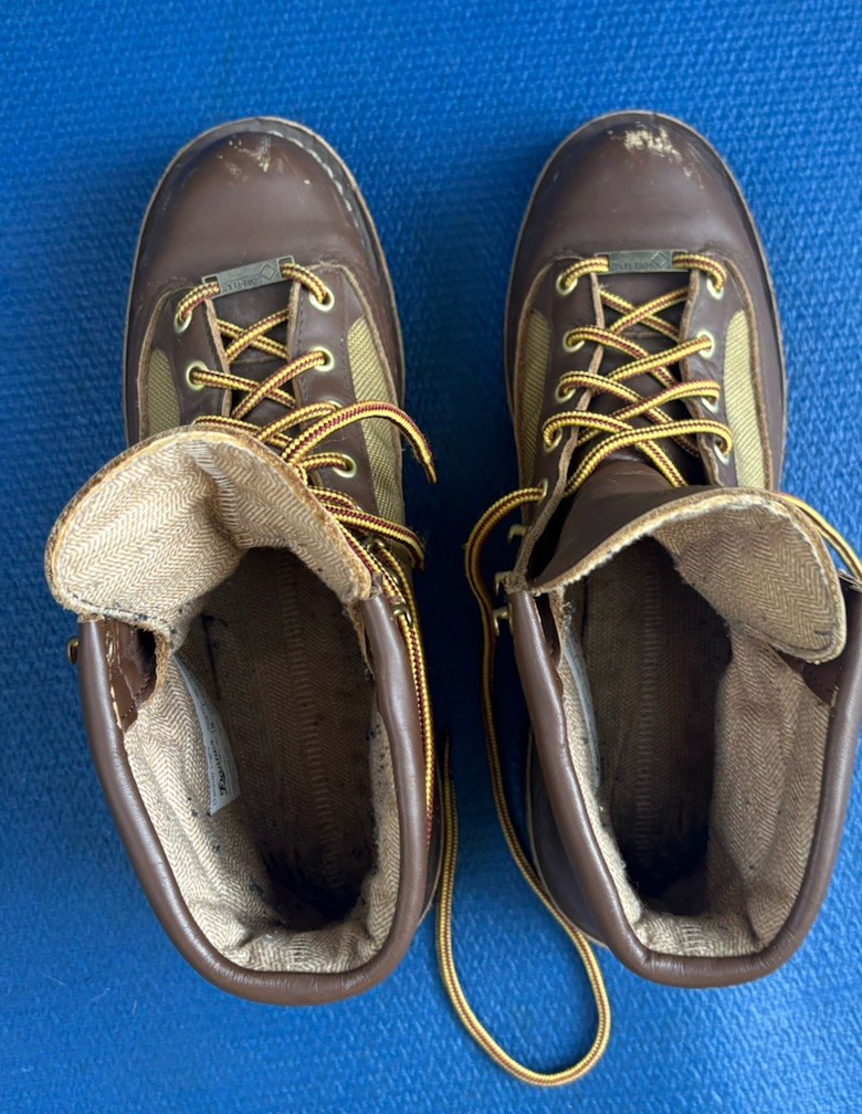 Women’s Danner Light Leather & Gore-Tex Hiking Outdoor Boots Size 9M USA Made