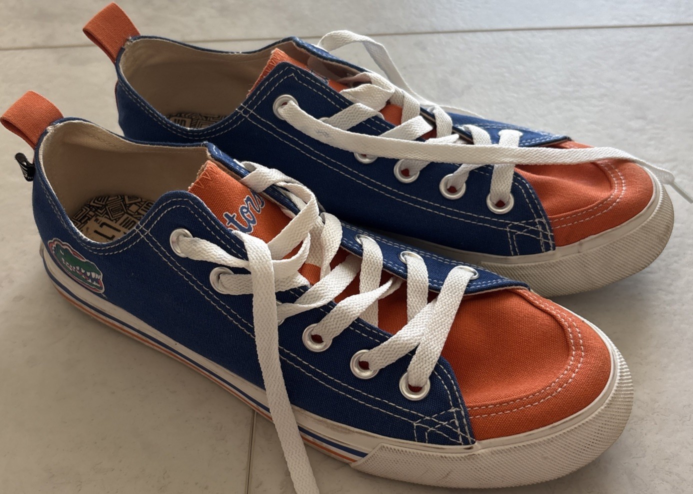 Skicks Florida Gators Canvas Low Top Sneakers Women’s Sz 8M