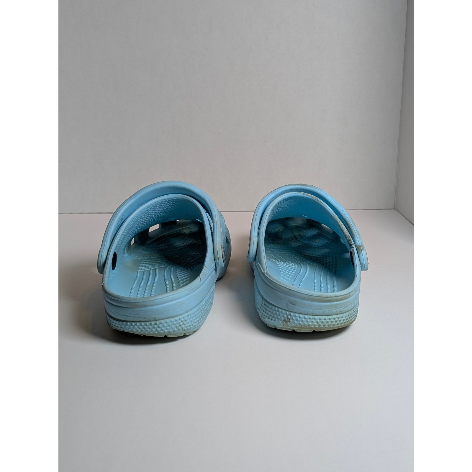 Crocs Classic Clog Womens 8 Light Sky Blue Water Slip On Sandals Shoes M6