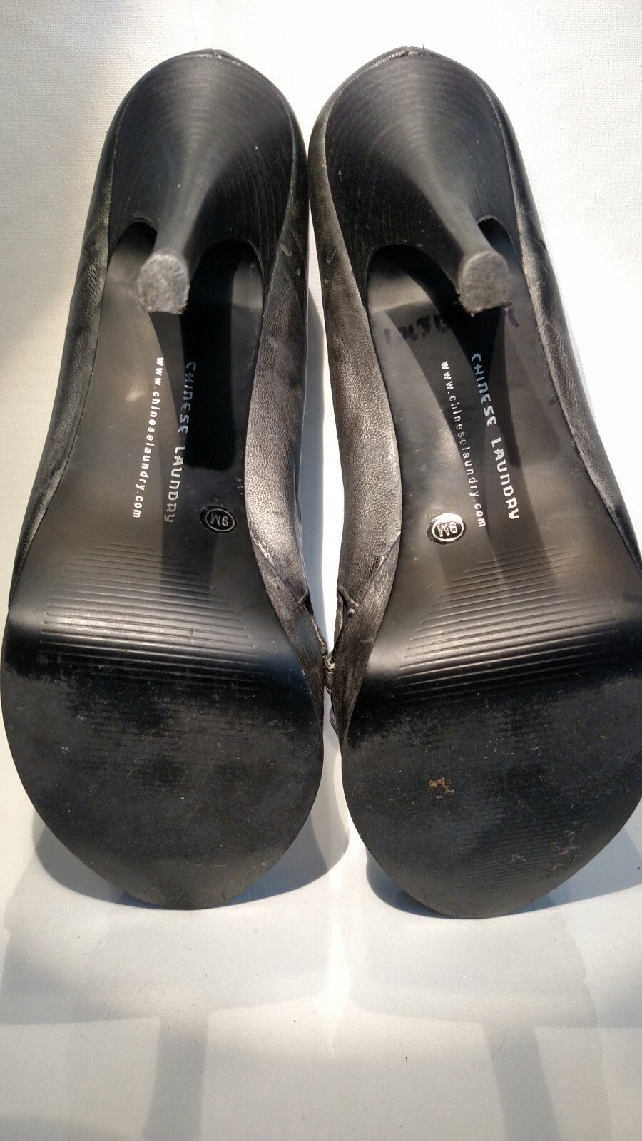 CHINESE LAUNDRY Sz9m gray leather 5.5inch heel 1.1inch platform