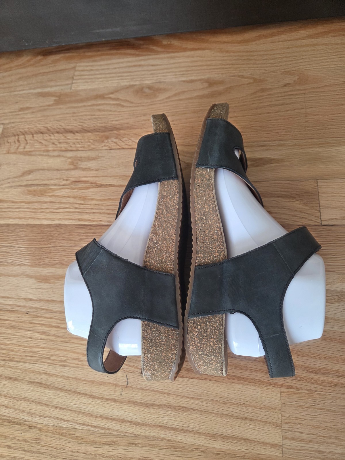 JOSEF SEIBEL TONGA 25 WOMEN WEDGE SANDALS SIZE 11US /42 EU BLACK LEATHER SHOES