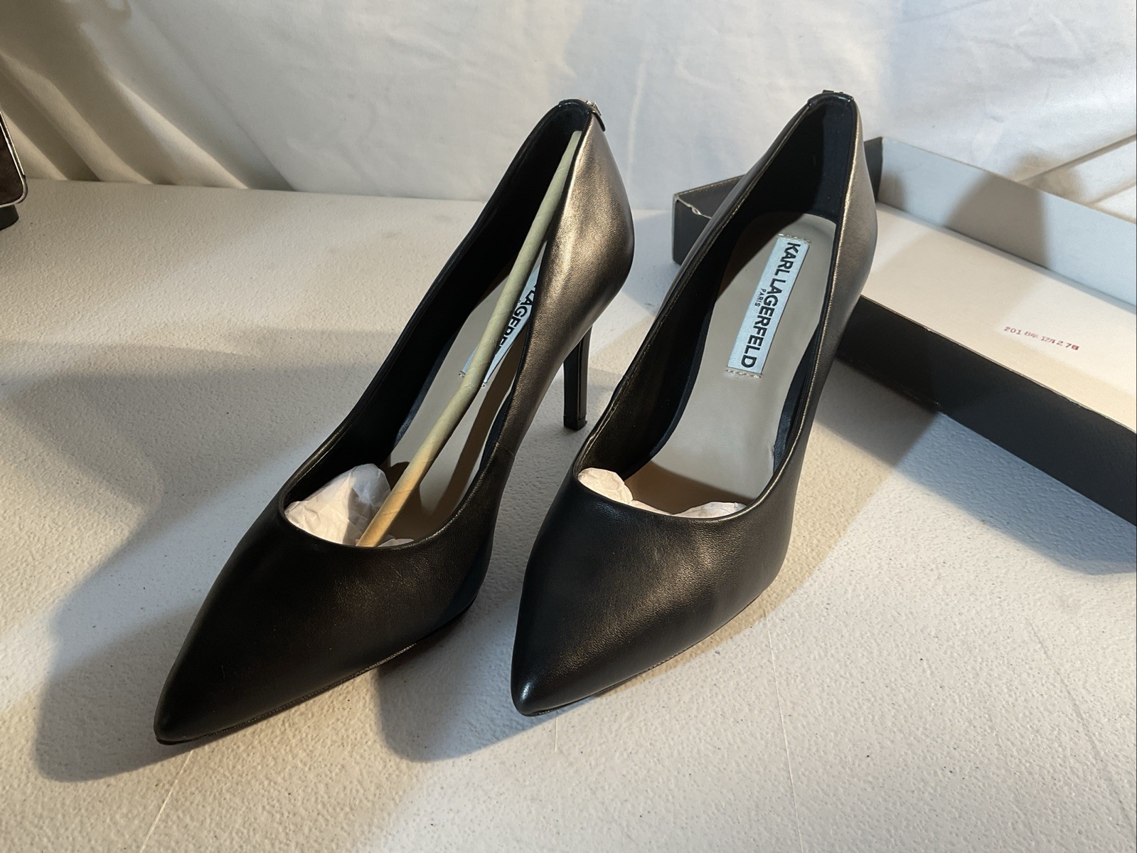 Karl Lagerfeld Paris Black Leather Pointed Toe Stiletto Pumps Slip On US 5.5