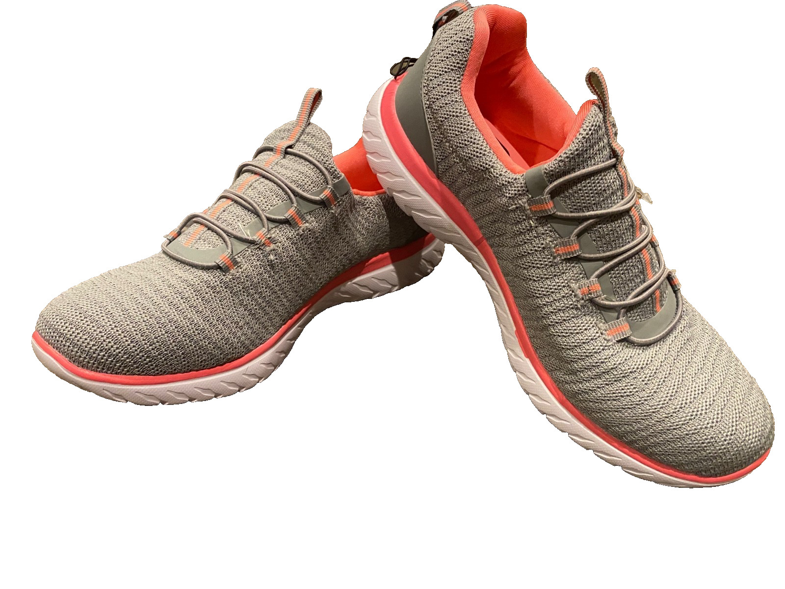 Athletic Works Women’s Bungee Slip On Wide Width Sneakers Size: 8.5W NWT