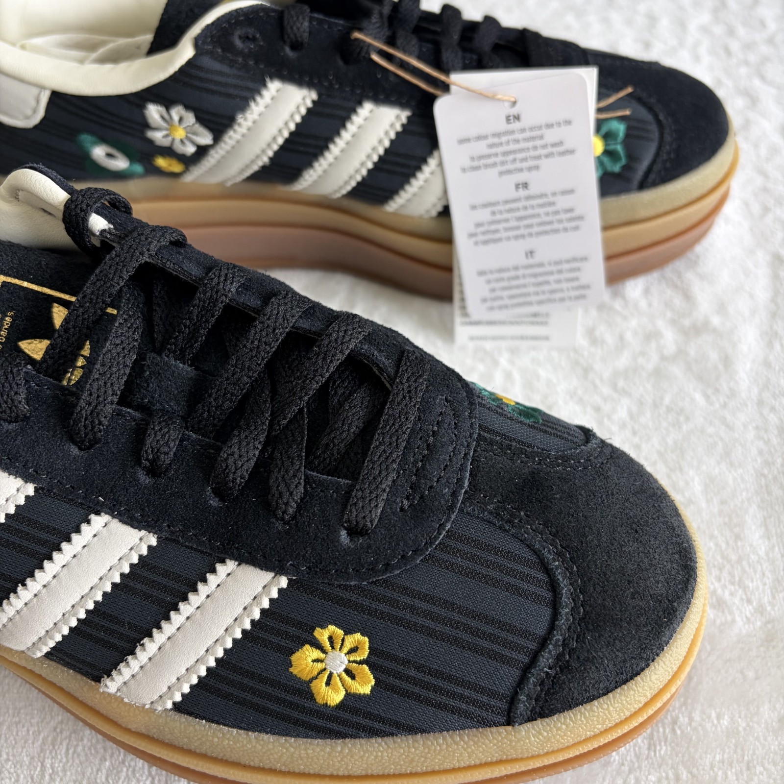 NEW adidas Originals x Liberty London Gazelle Bold Womens – Multi sz – IH1922