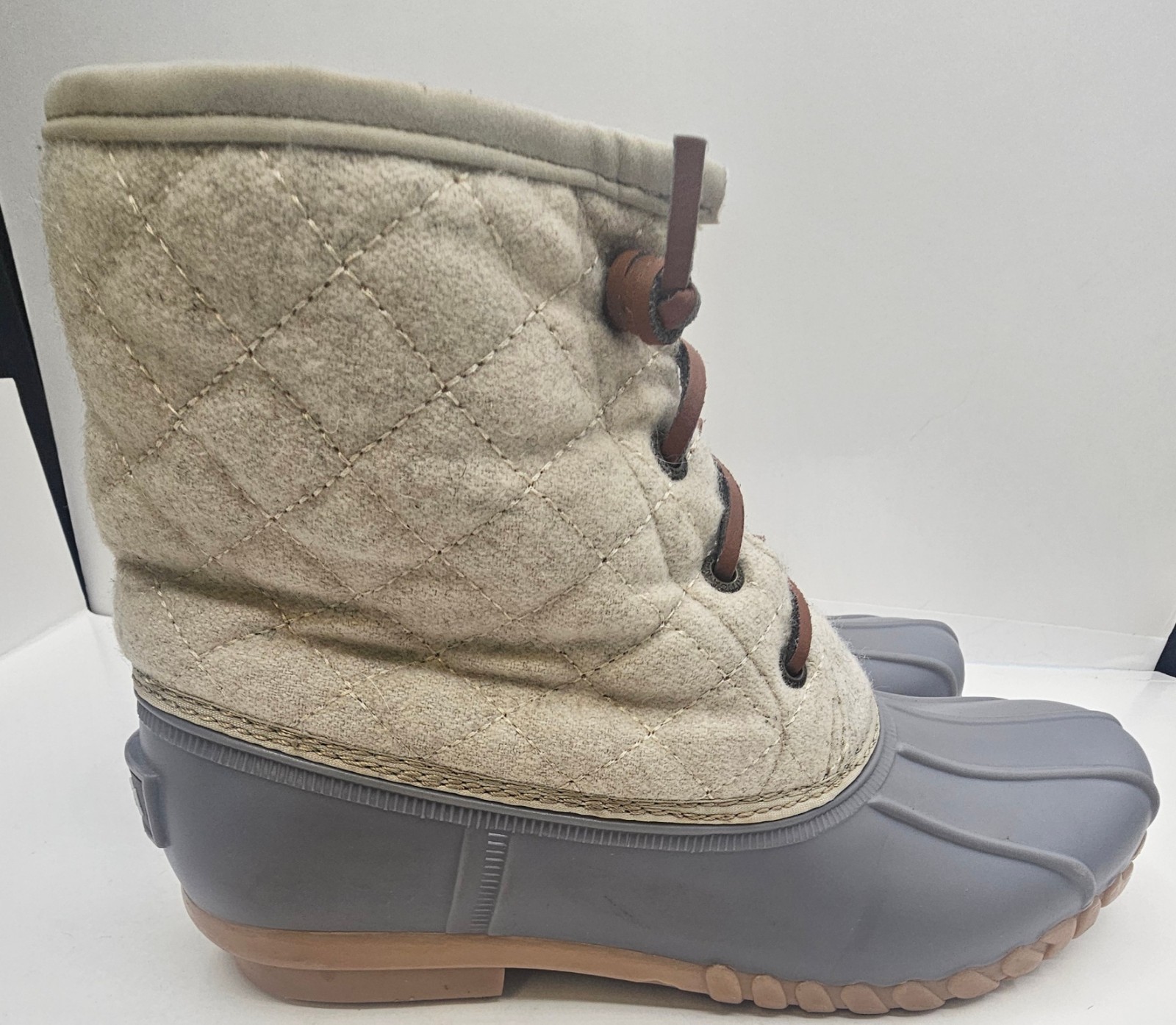 Nautica Duck Boots Women’s Size 10 Gray Cream Quilted Waterproof Winter Boots