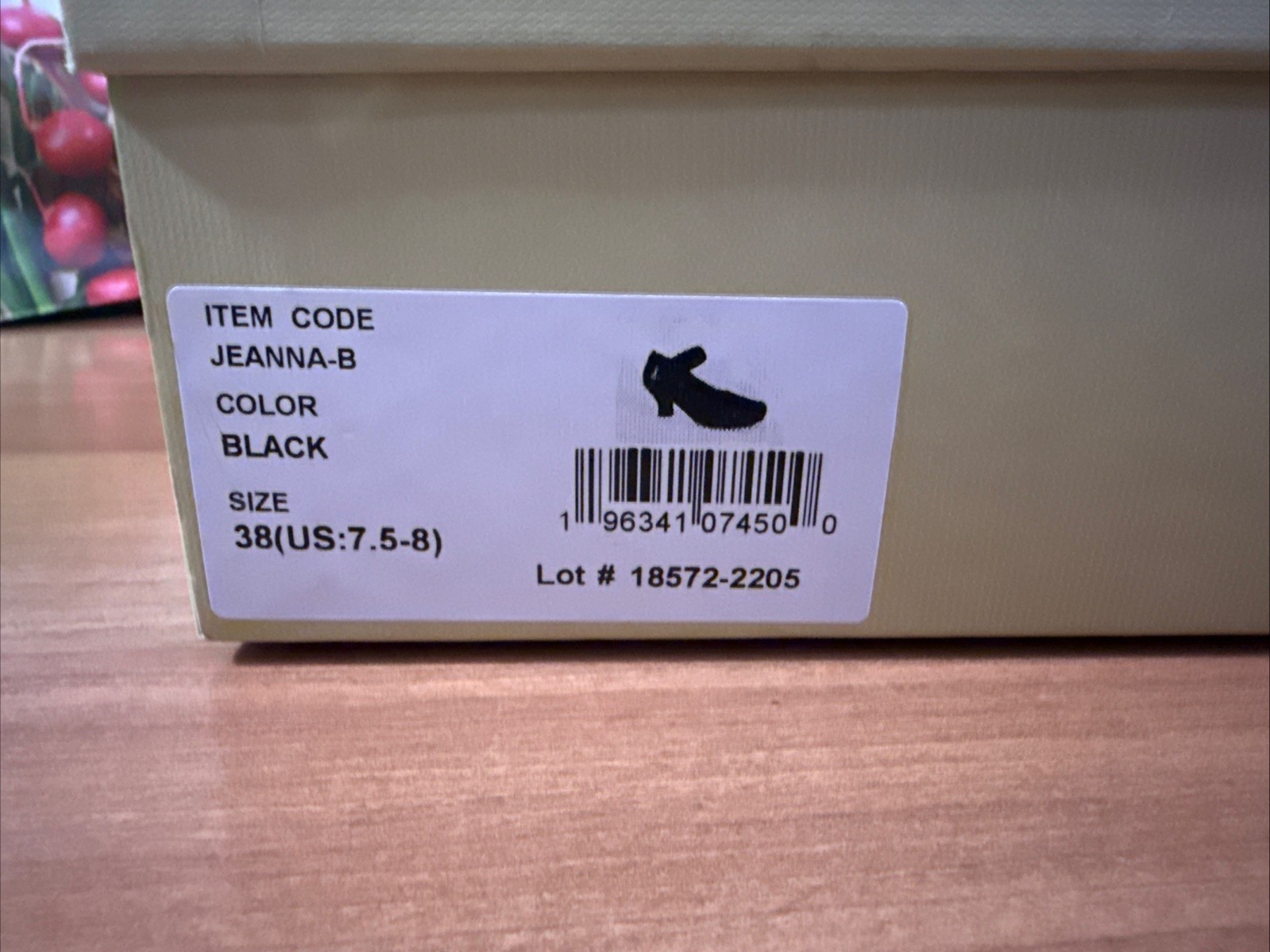 L Artiste Jenna B Spring Step Heels Size 38 – Never Worn – In Box
