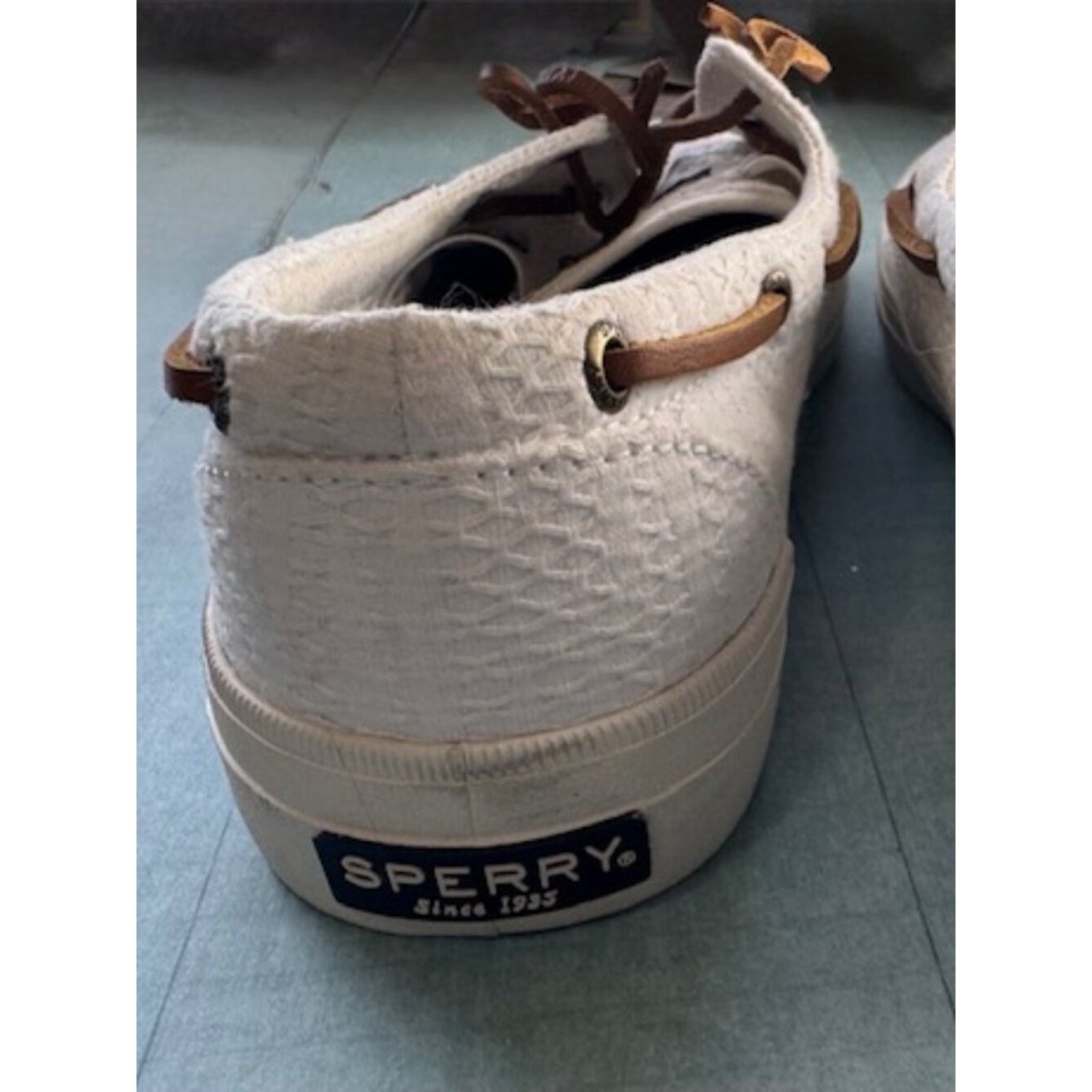 SPERRY Top-Sider White Textured Boat Shoes w/Memory Foam -NEW! Women’s Sz 8