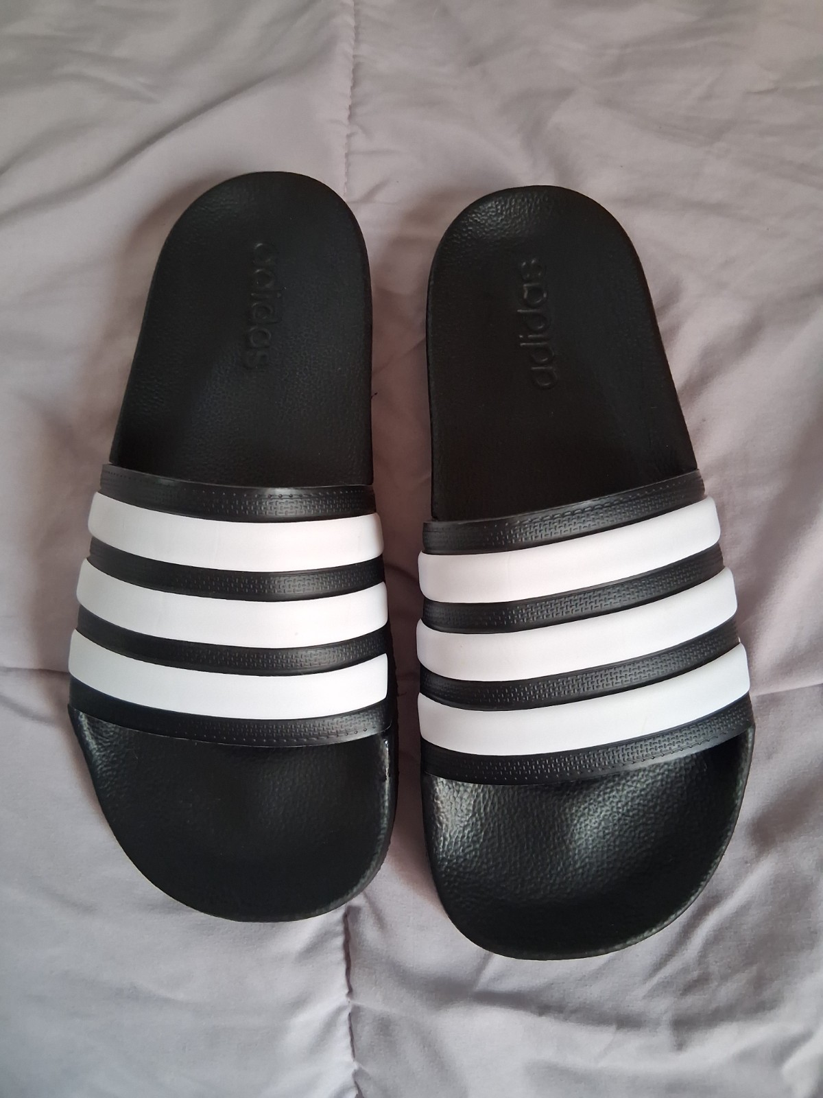 adidas Adilette Slide Sandals Womens Size 7 New W/O Box