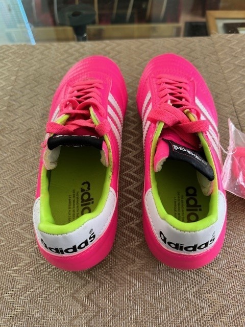 ADIDAS COPA MUNDIAL FIFA PINK Sz 7
