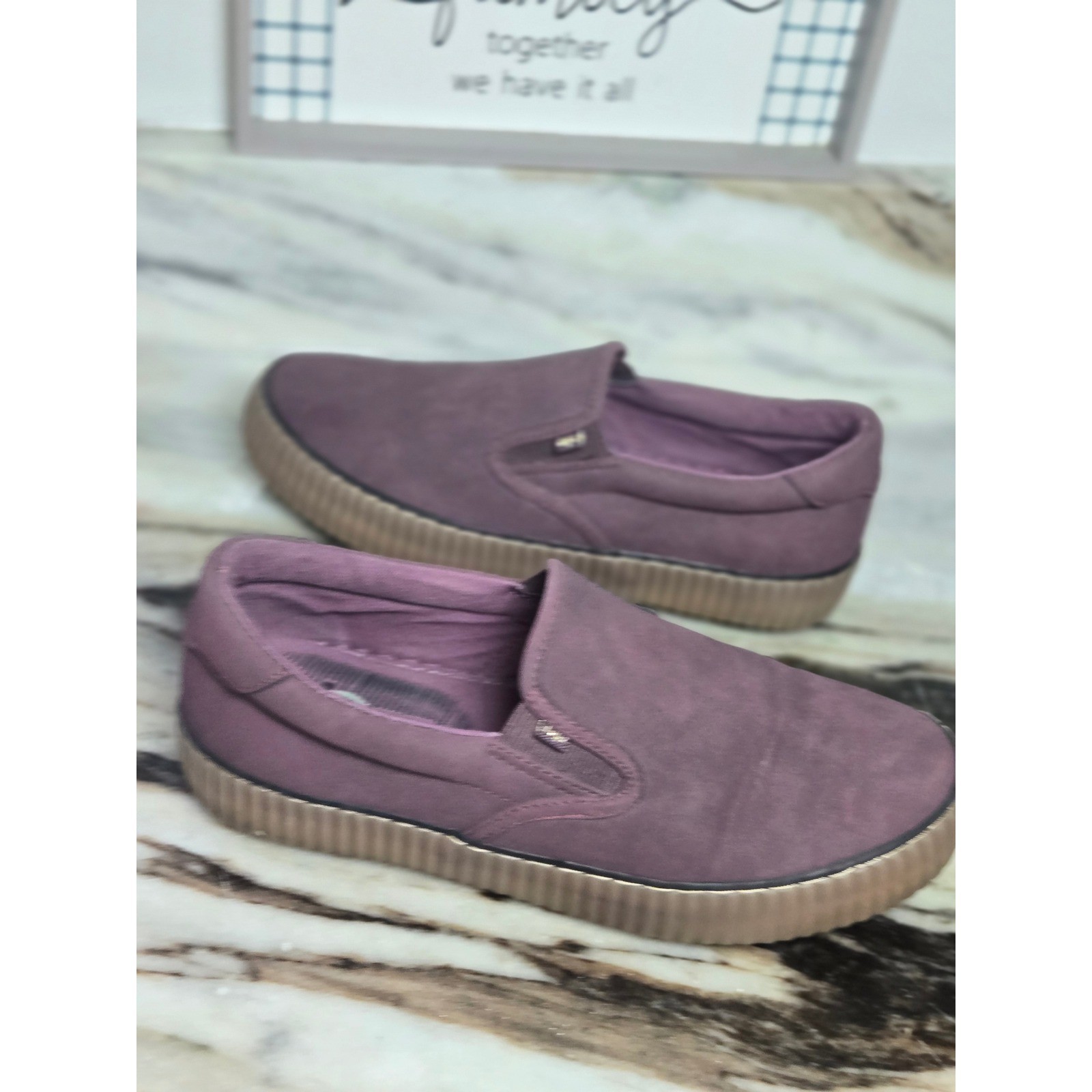 Lugz Womens Plum Purple Suede Like Slip On Platform Sneakers Size 8.5 Gorpcore