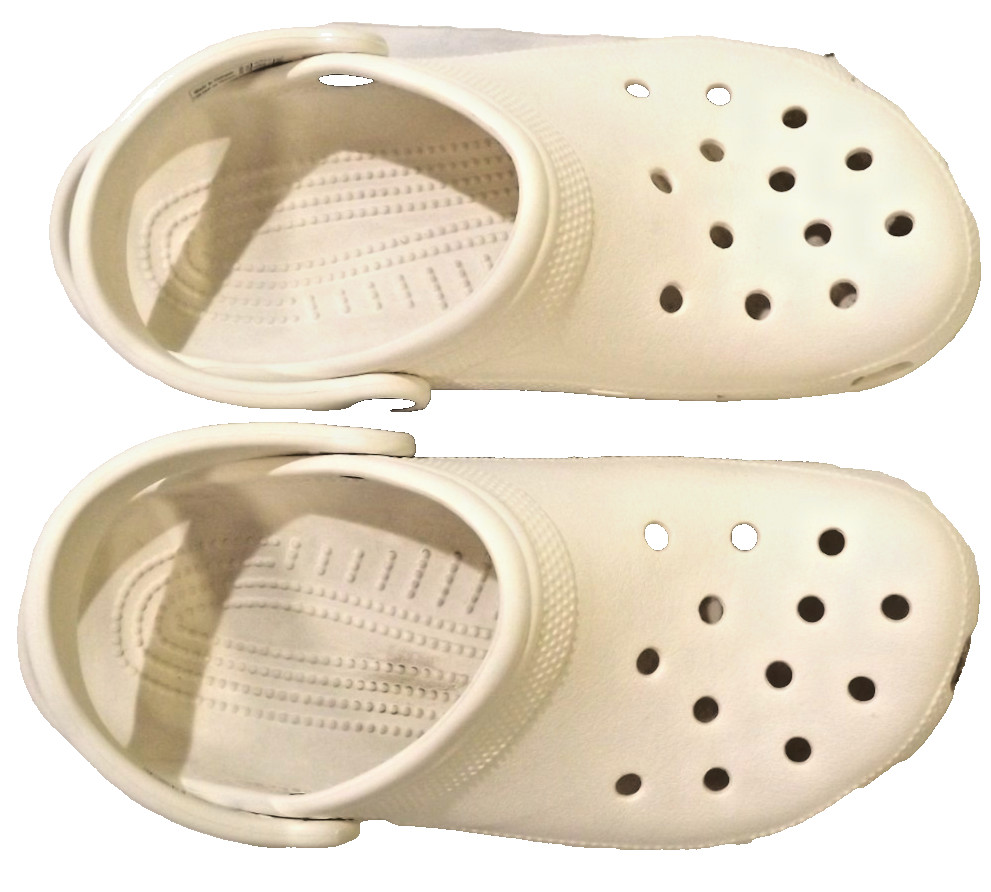 Crocs Unisex Adult Classic Unlined Clog Shoes Mens Size 7 Womens 9 White