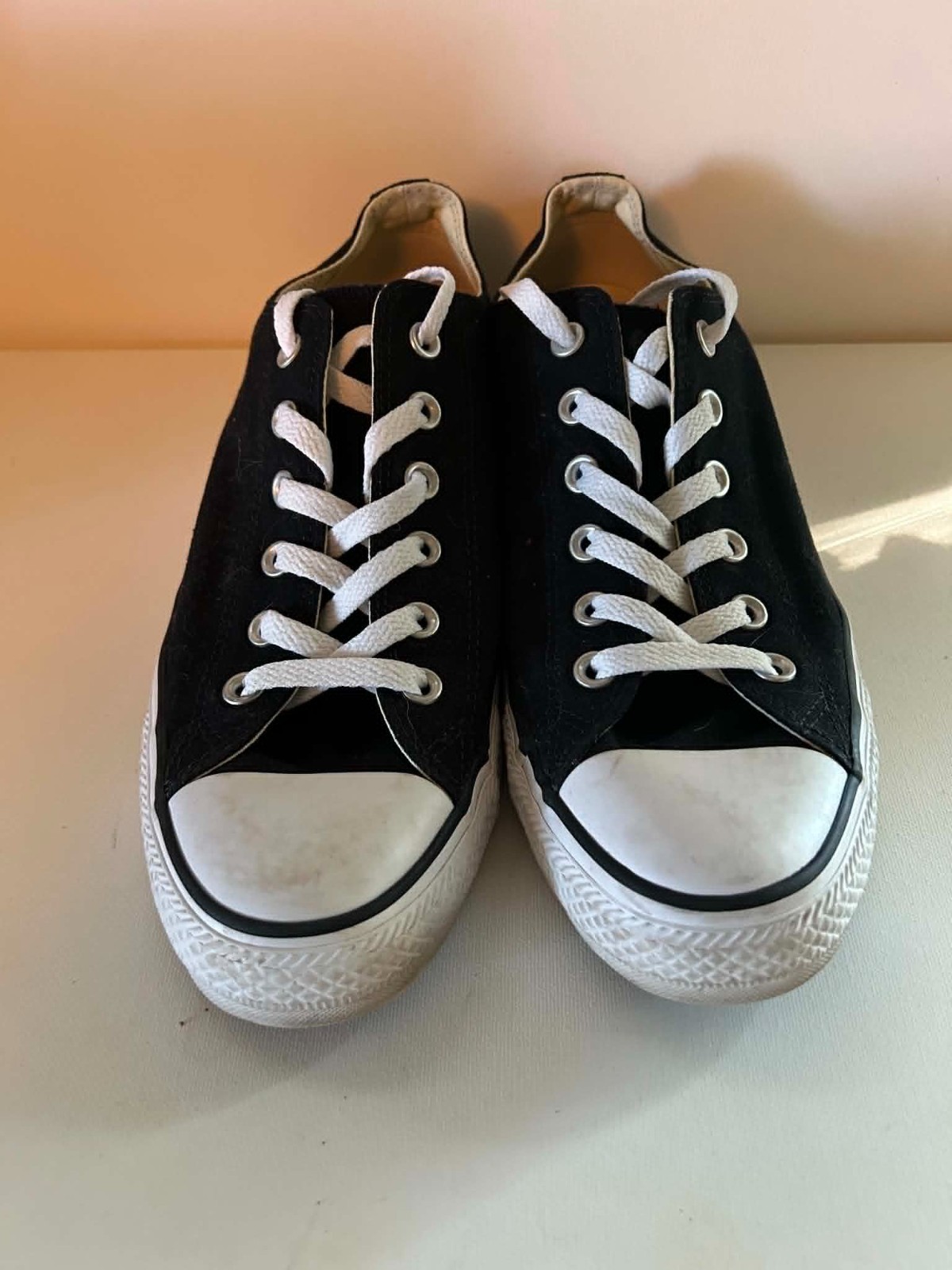 Converse All Star Chuck Taylor Women’s Size 10 Shoes Black White Low Top Sneaker