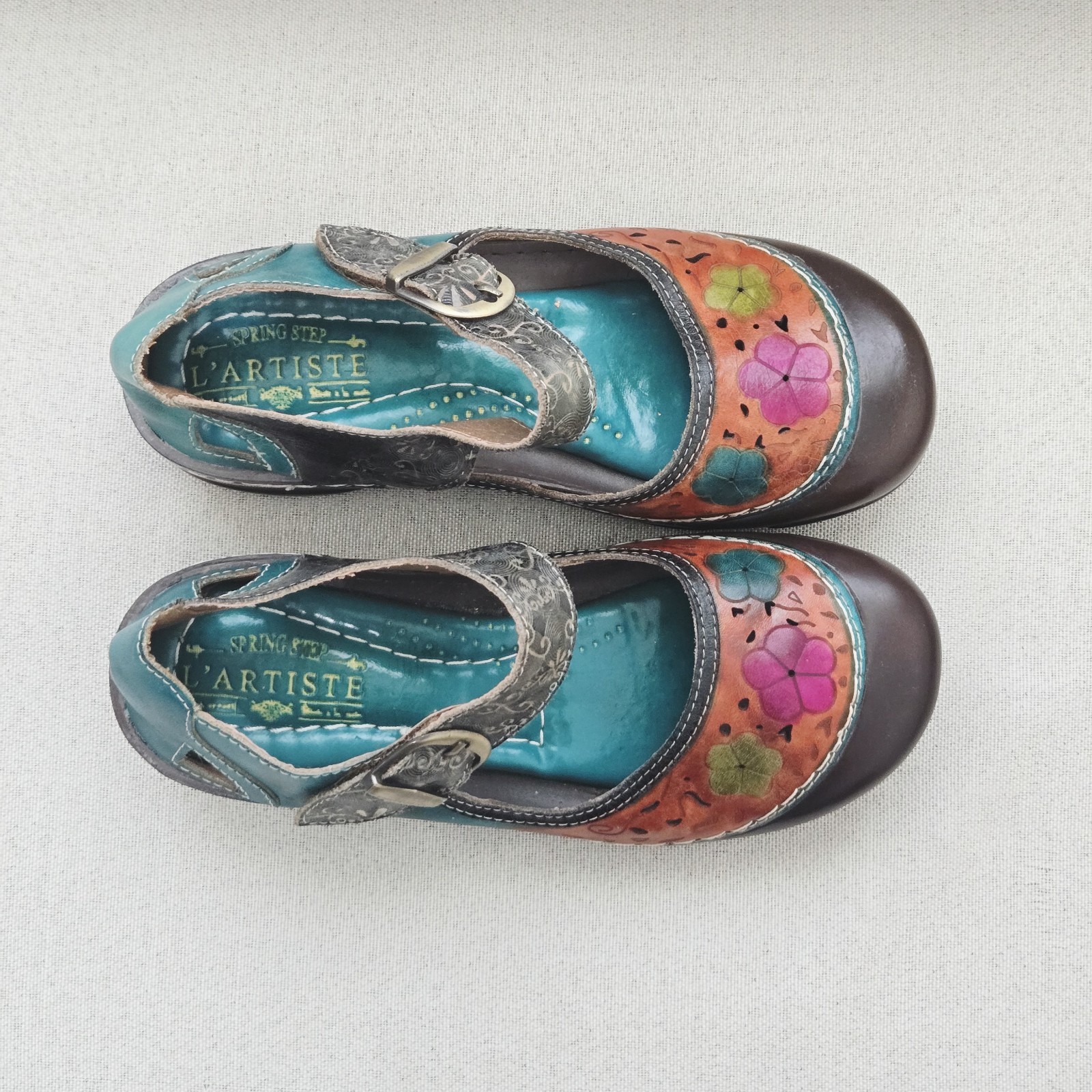 L’Artiste Spring Step Mary Jane Sandals Women’s 39 Multicolor Dexter Flats – EUC