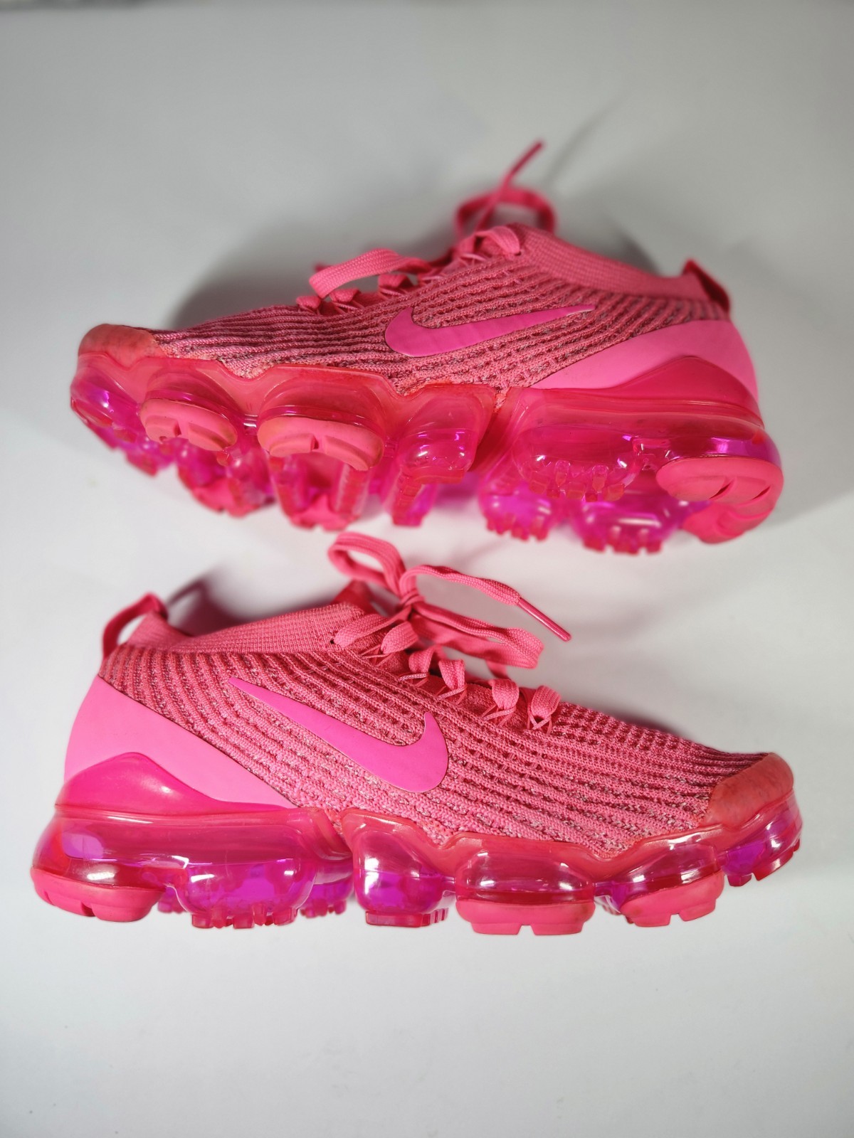 Nike Air VaporMax Flyknit 3 Women’s Pink Low Top Running Shoes CT1274-600