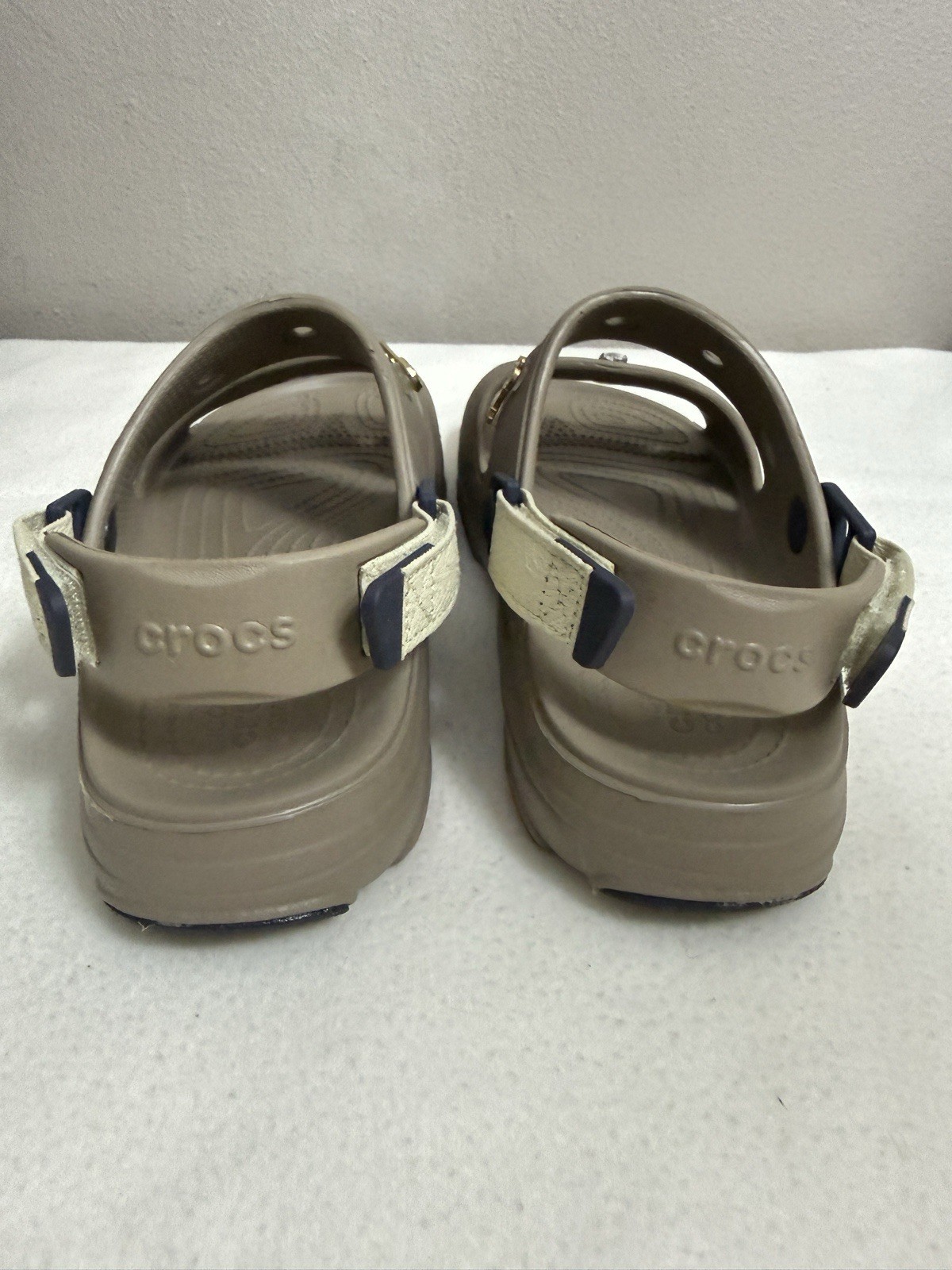 NWT Crocs All Terrain Sandal Taupe Beige Gold Jibbitz Charms Size W9 M7
