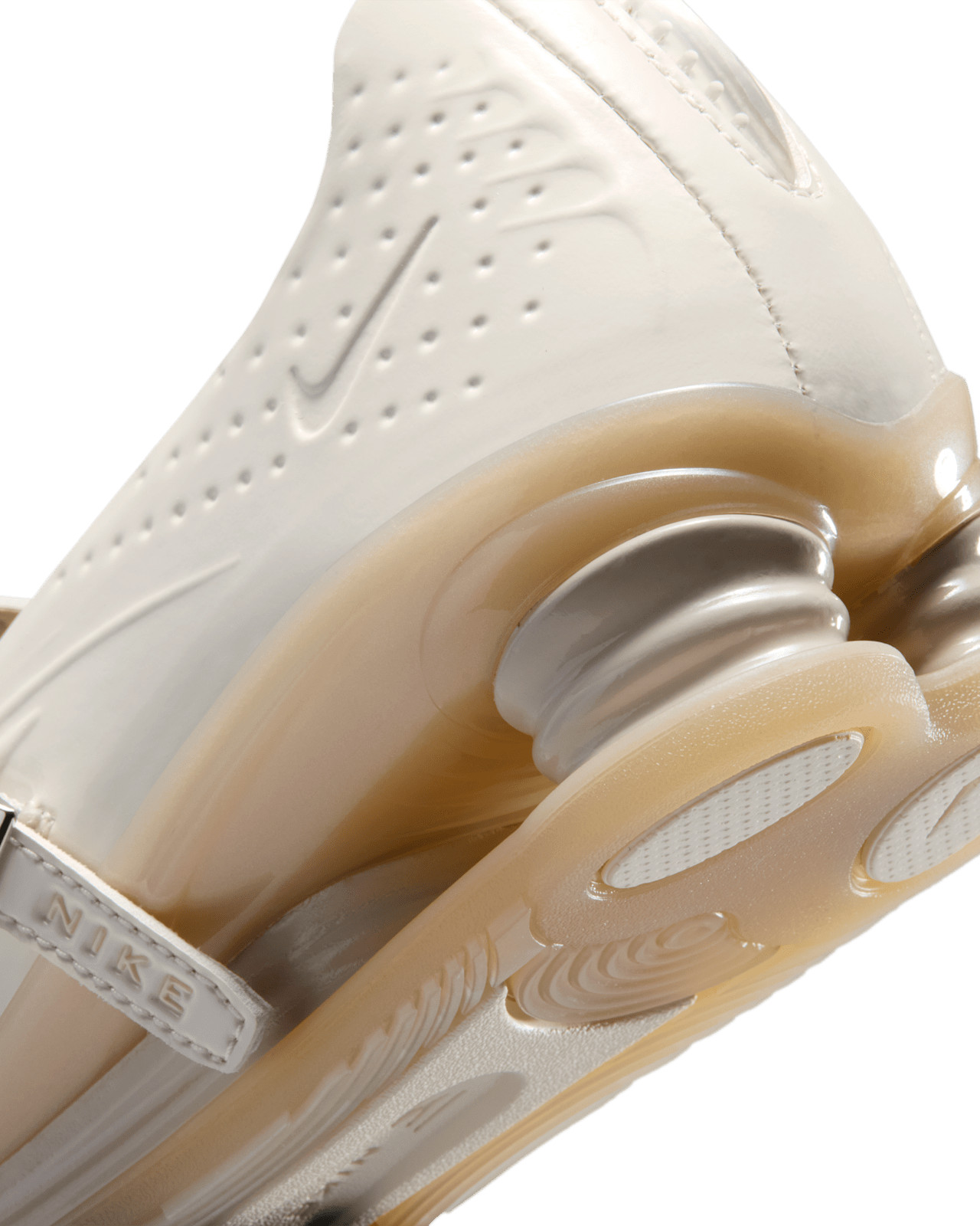 NIKE Women’s hox Z Calistra IR5510-100 Pale Ivory and Oatmeal