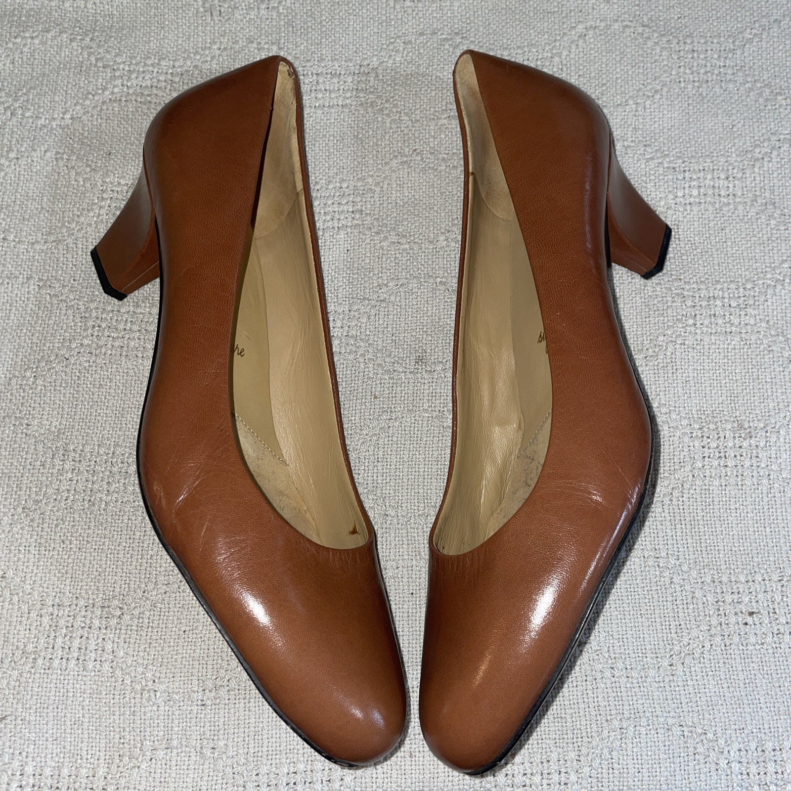 Trotters Women’s Dress Pumps Size 12 M Brown Leather Business Formal