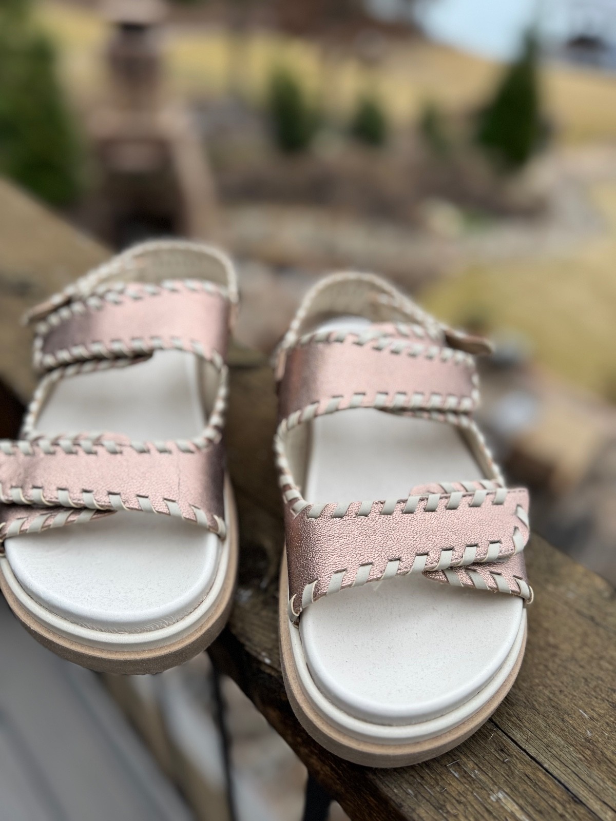aloha barrel shimmer quartz sandals sin pink/cream cream leather, size 6