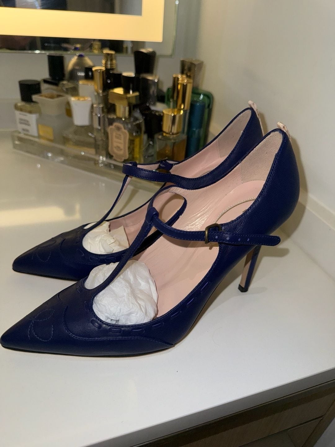 SJP Sarah Jessica Parker Navy Leather T-Strap Pointed Toe Heels Size 36