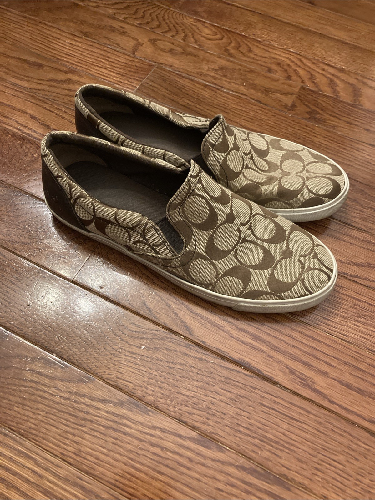 COACH Womens Wells Slip On Women’s Sneakers Logo Jacquard Khaki Saddle Brown 8 M