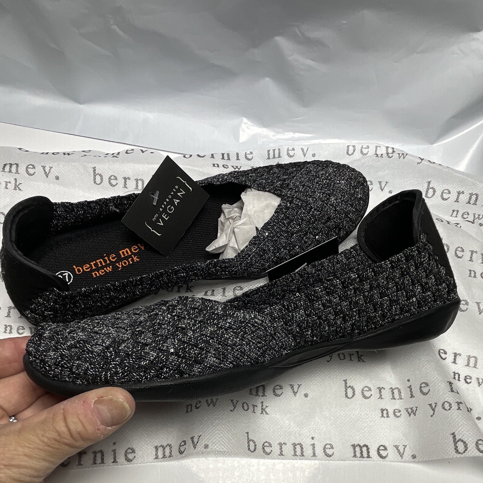 Bernie Mev Women’s Woven Slip-On Ballet Flats Black/Silver Round Toe EU 37 US 6